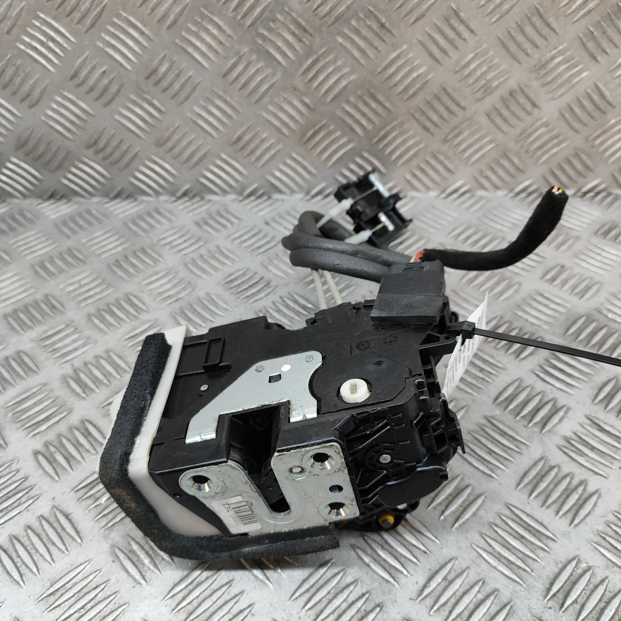 Kia Optima (TF) Door lock — rear left