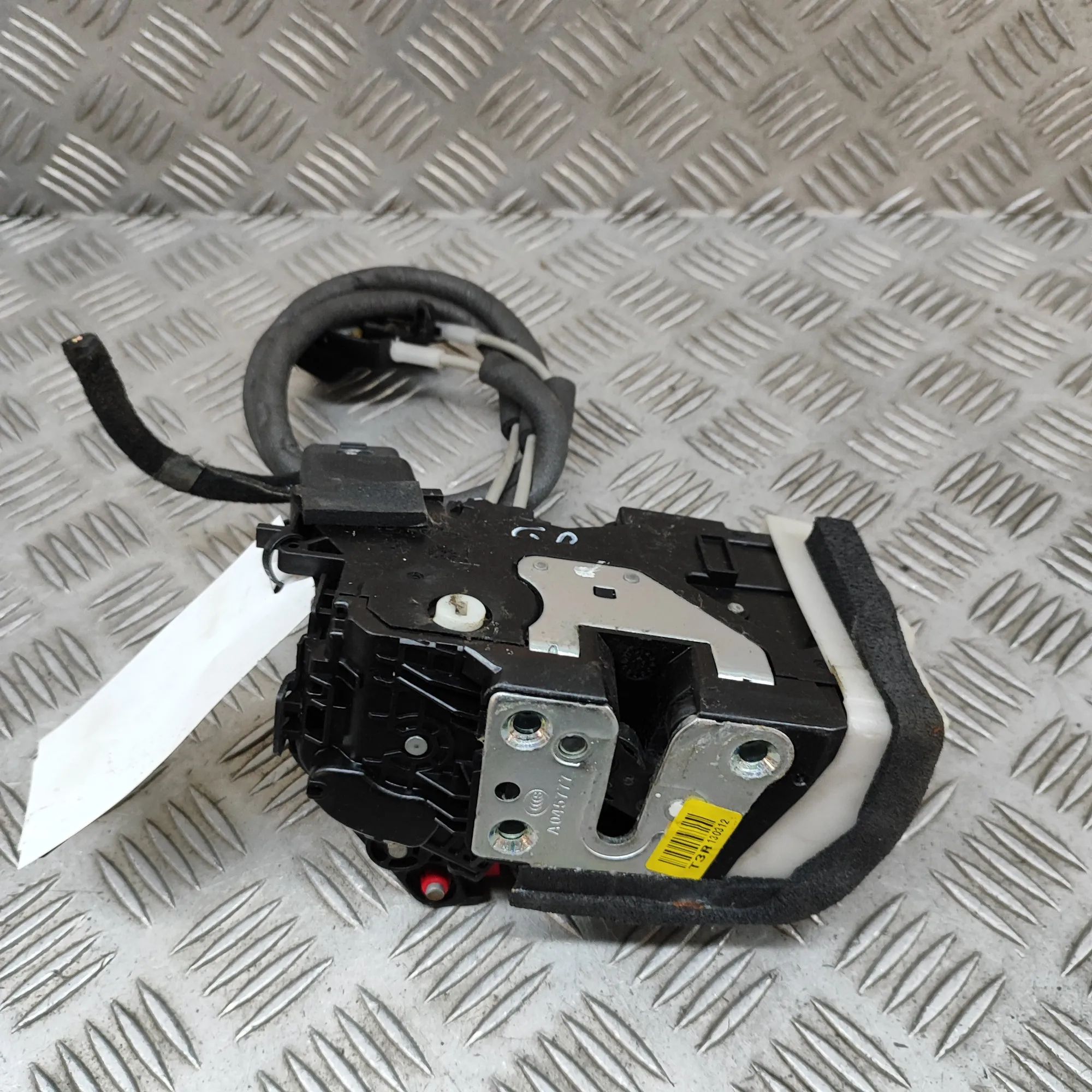 Kia Optima (TF) Door lock — rear right