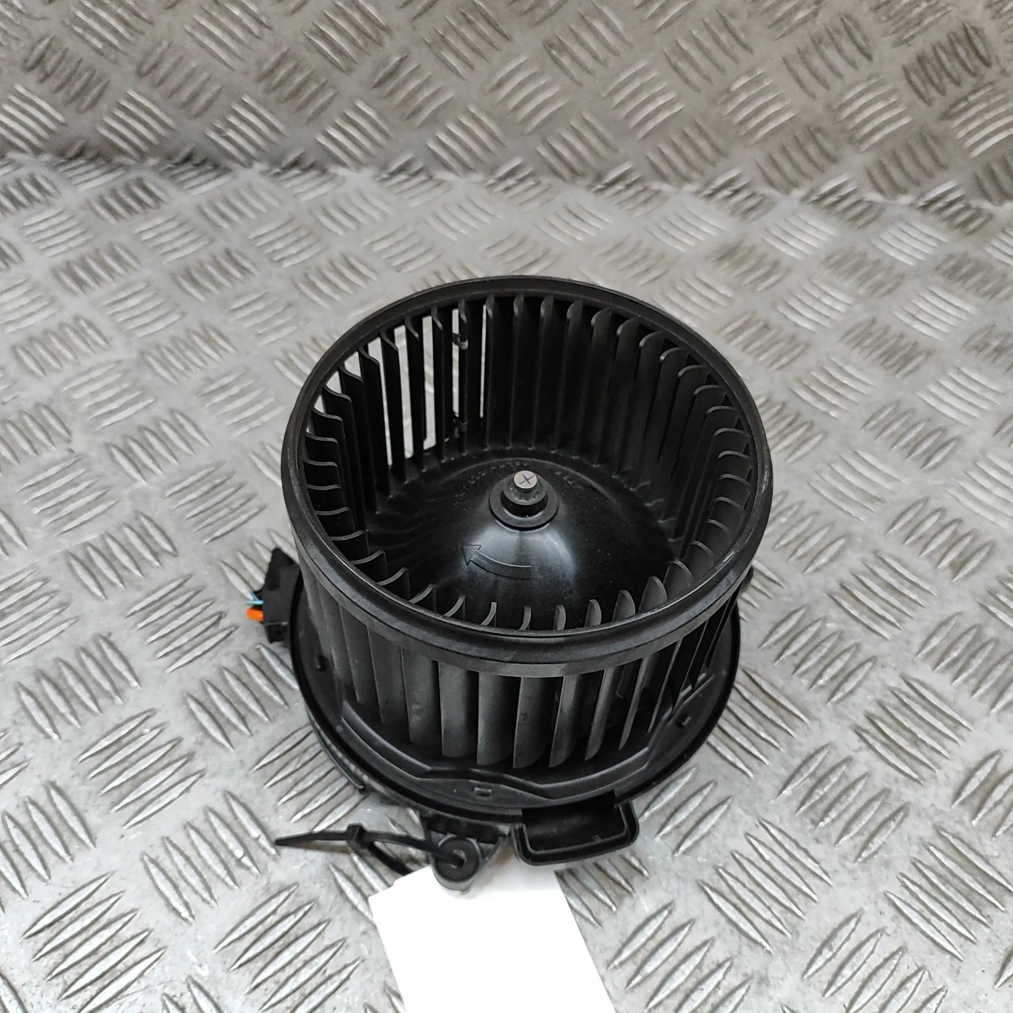Maserati Ghibli Heater Blower Fan Heater Blower Fan — MASERATI GHIBLI (M157) (201...