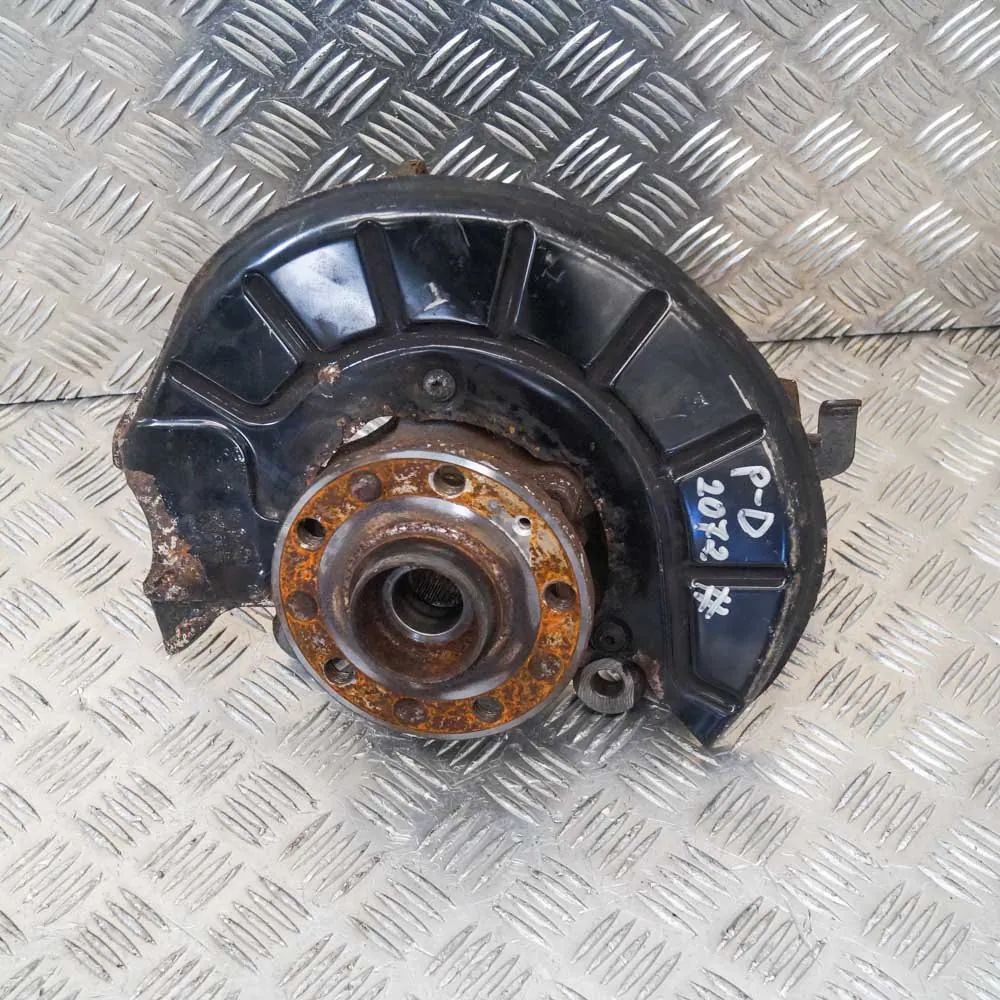 Audi Q3 (8U) Front Right Wheel Hub Front Right Wheel Hub — AUDI Q3 (8U) (2011-2018...