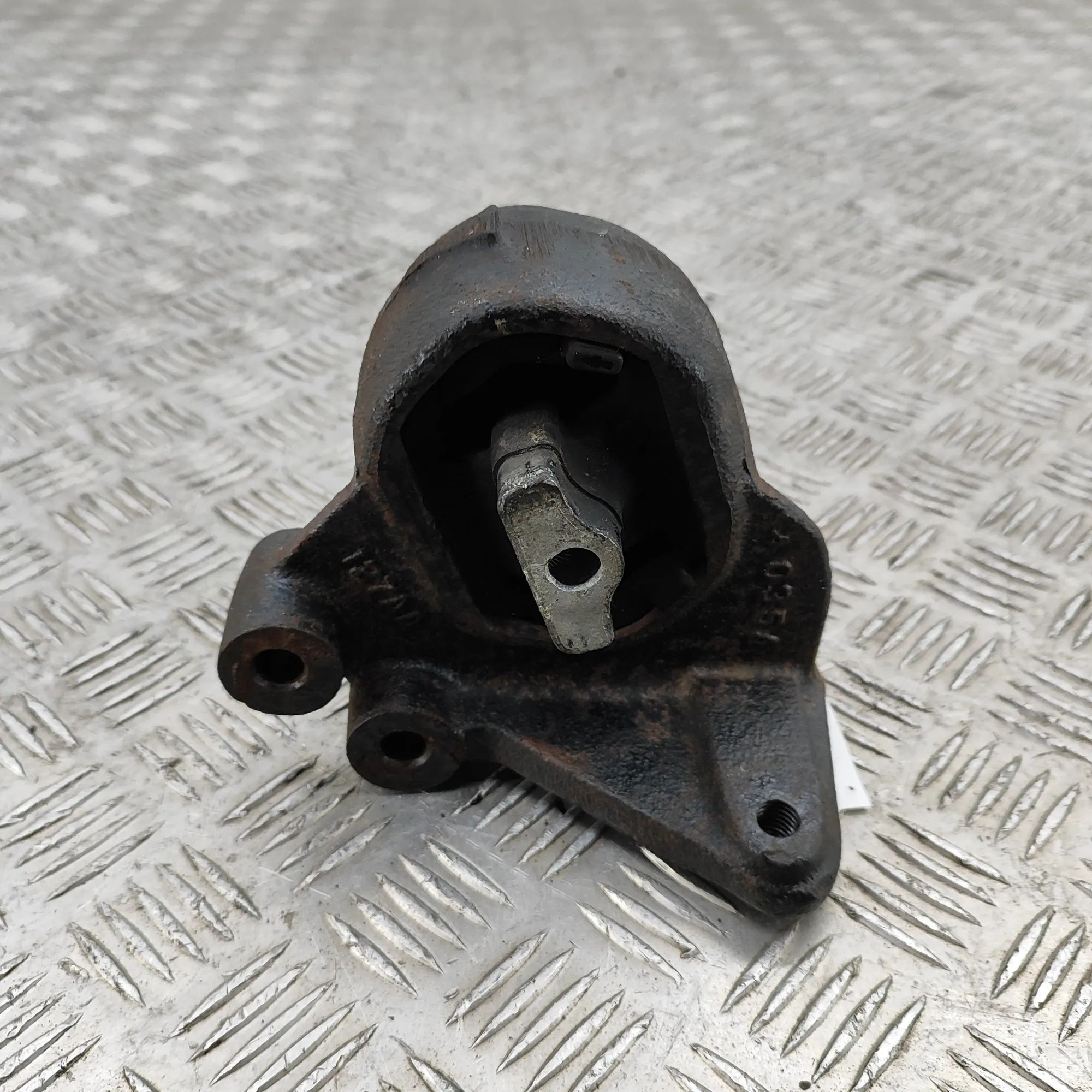 Dodge Ram Right Side Engine Mount Right Side Engine Mount — DODGE RAM (1500 Pick-...