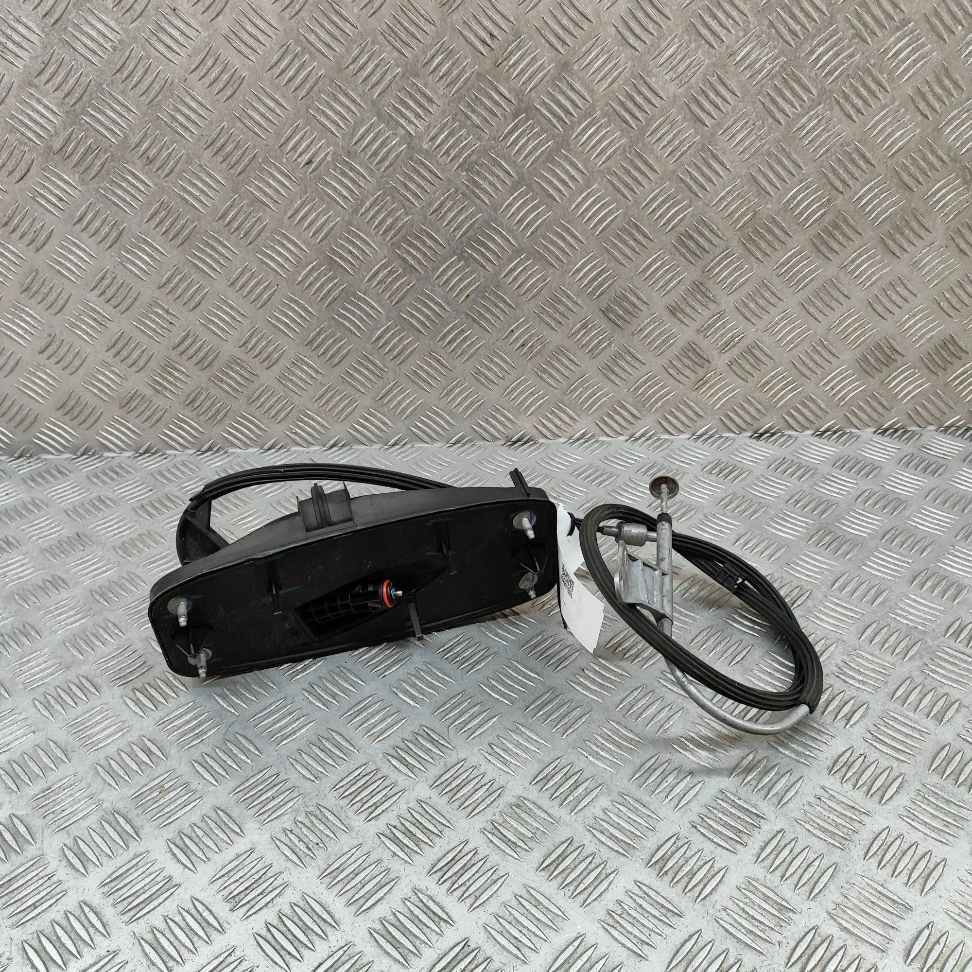 Audi Q5 (8R) Gear selector cables Gear selector cables — AUDI Q5 (FY) (2016-...) ...