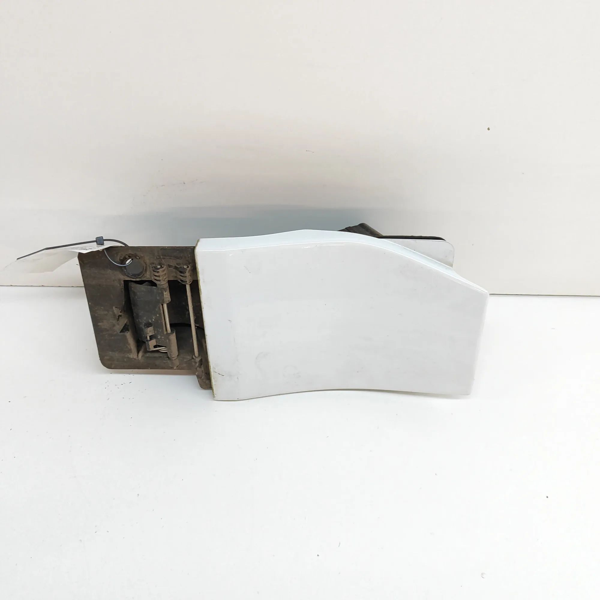 Opel Vivaro (B) Fuel Tank Flap Cap Fuel Tank Flap Cap — OPEL VIVARO (Van) (2014-.....