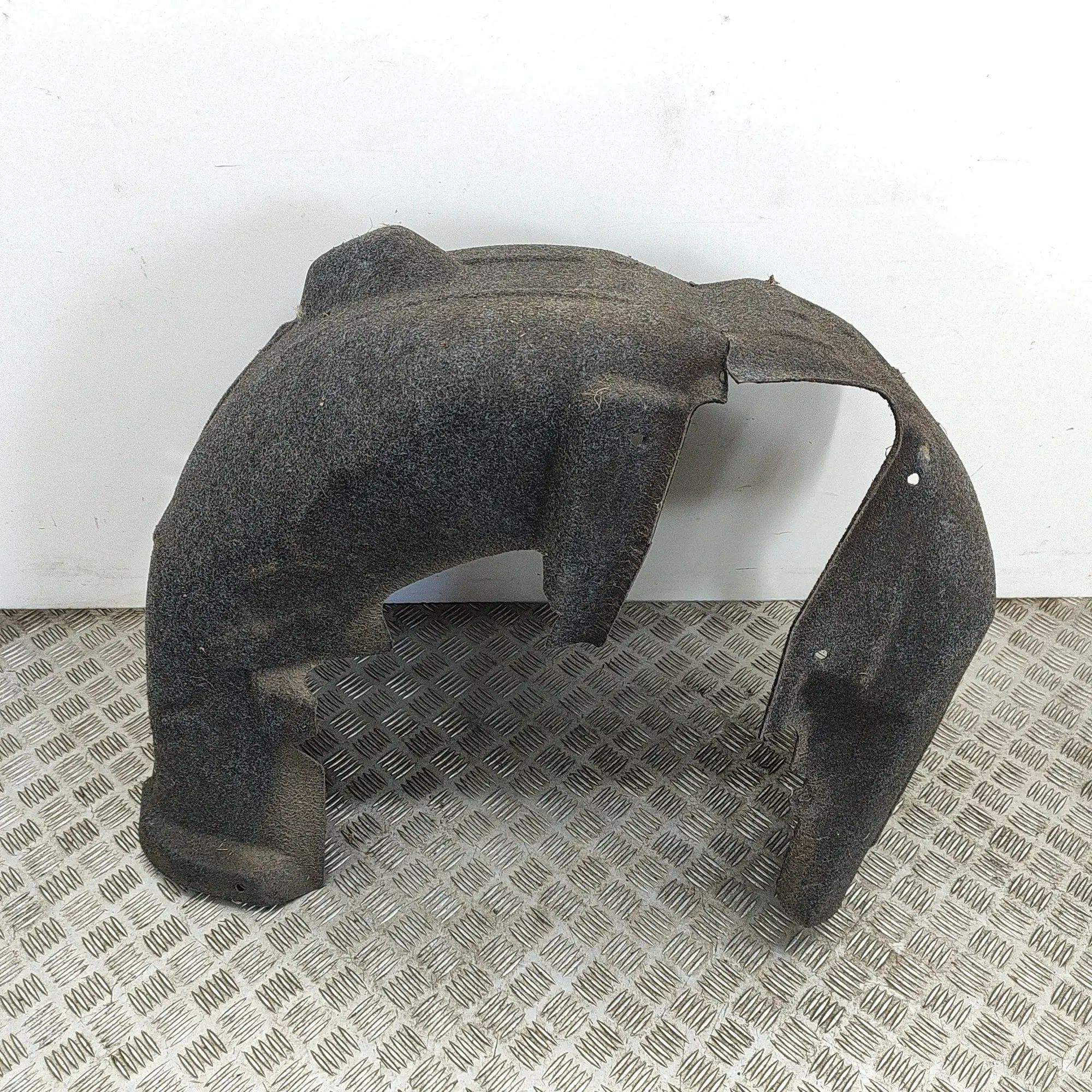 Maserati Ghibli Rear Right Arch Liner Rear Right Arch Liner — MASERATI GHIBLI (M157) ...