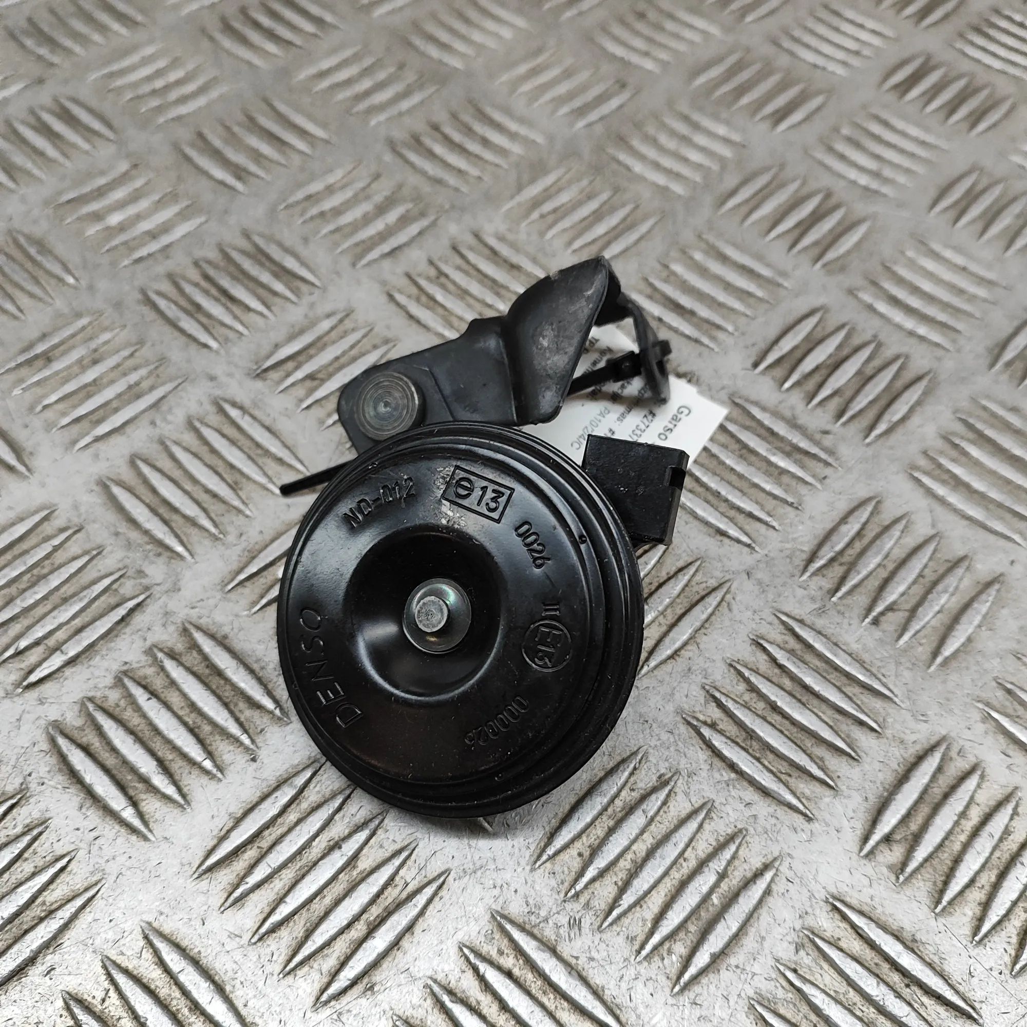 Toyota Sienna Alarm siren Alarm siren — TOYOTA SIENNA (_L4_) (2020-...) —...