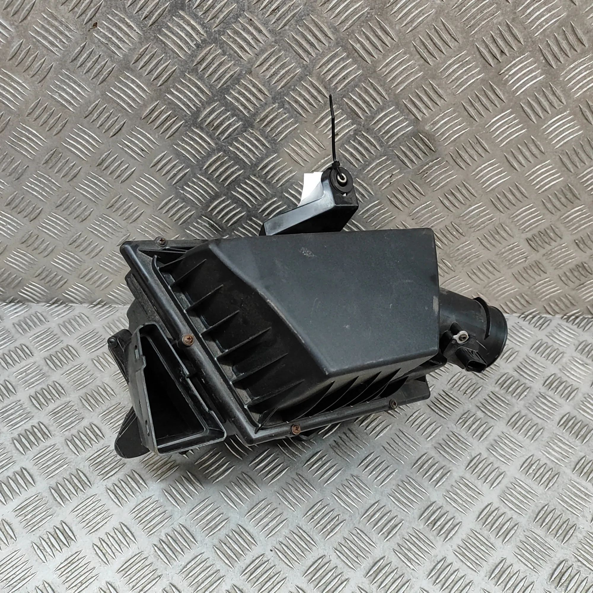 Land Rover Range Rover Evoque Воздухоочиститель  Air Filter Box — LAND ROVER RANGE ROVER EVOQUE ...