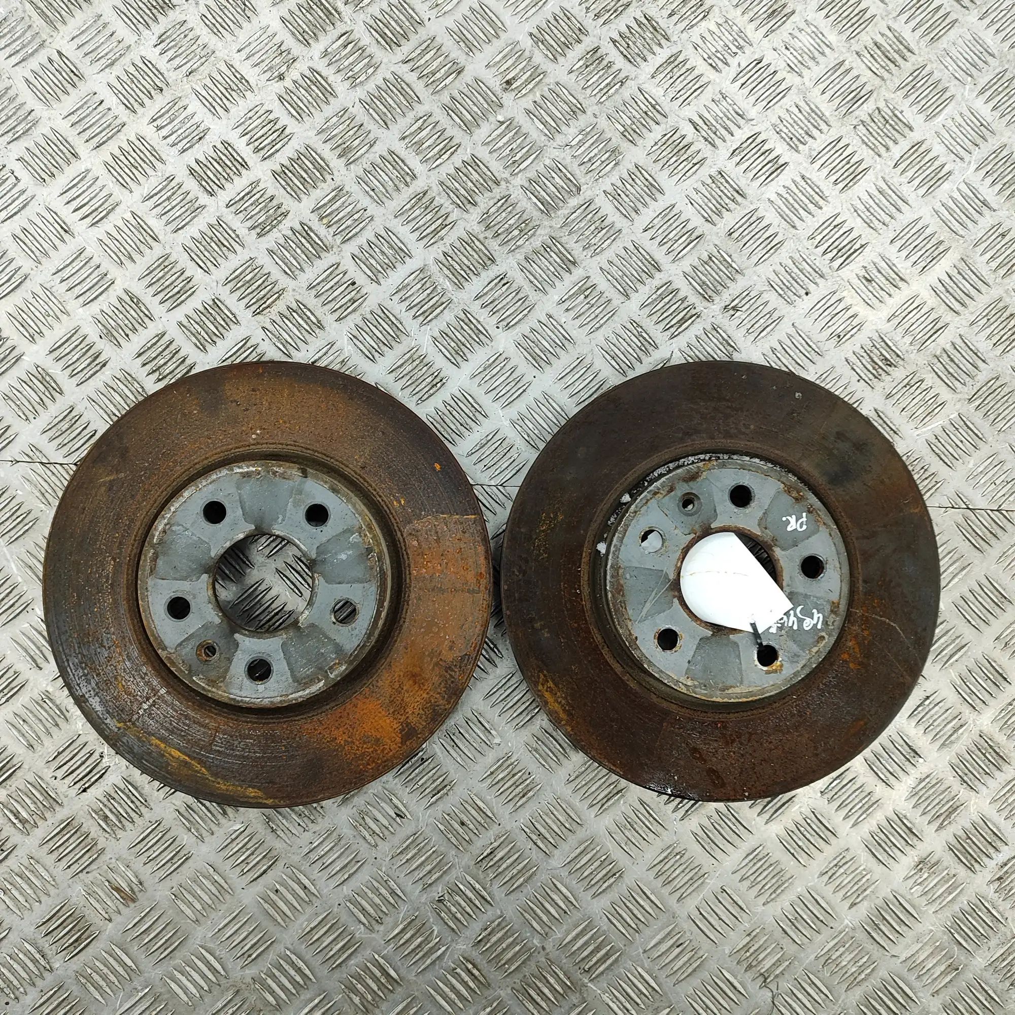Chevrolet Camaro Front Brake Disc Kit Front Brake Disc Kit — CHEVROLET CAMARO (2009-2...