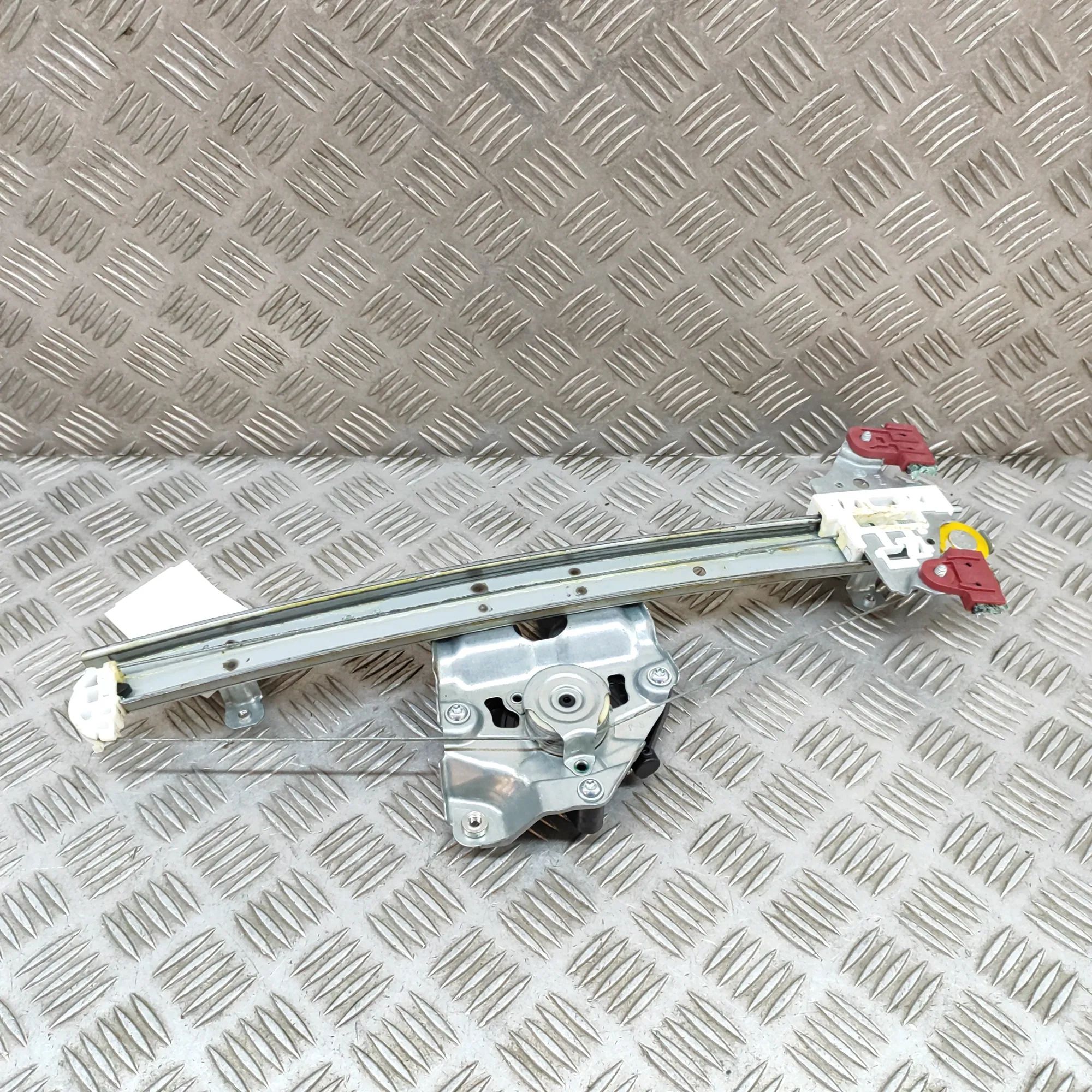 Nissan Juke Front Right Door Window Regulator Front Right Door Window Regulator — NISSAN JUKE...