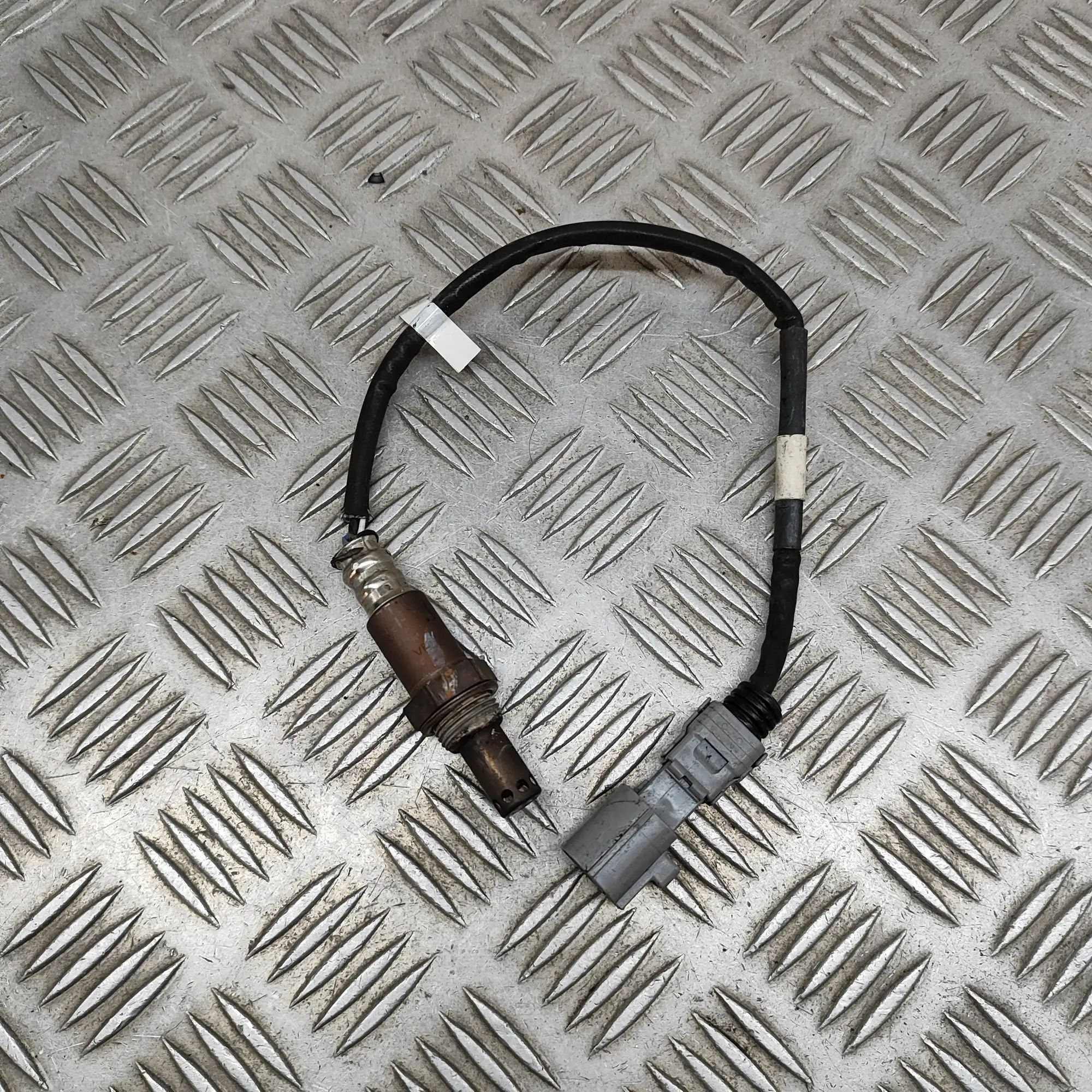 Lexus RX Lambda Oxygen Sensor Lambda Oxygen Sensor — LEXUS RX (_LA1_, _LH1_) ...