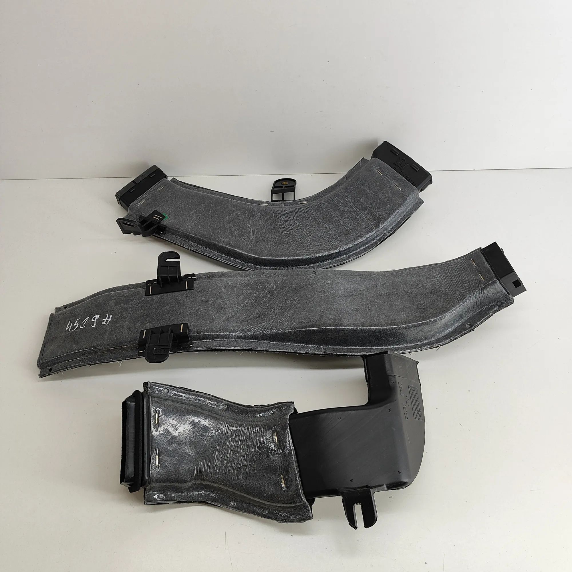 Maserati Ghibli Air intake duct part Air intake duct part — MASERATI GHIBLI (M157) (...