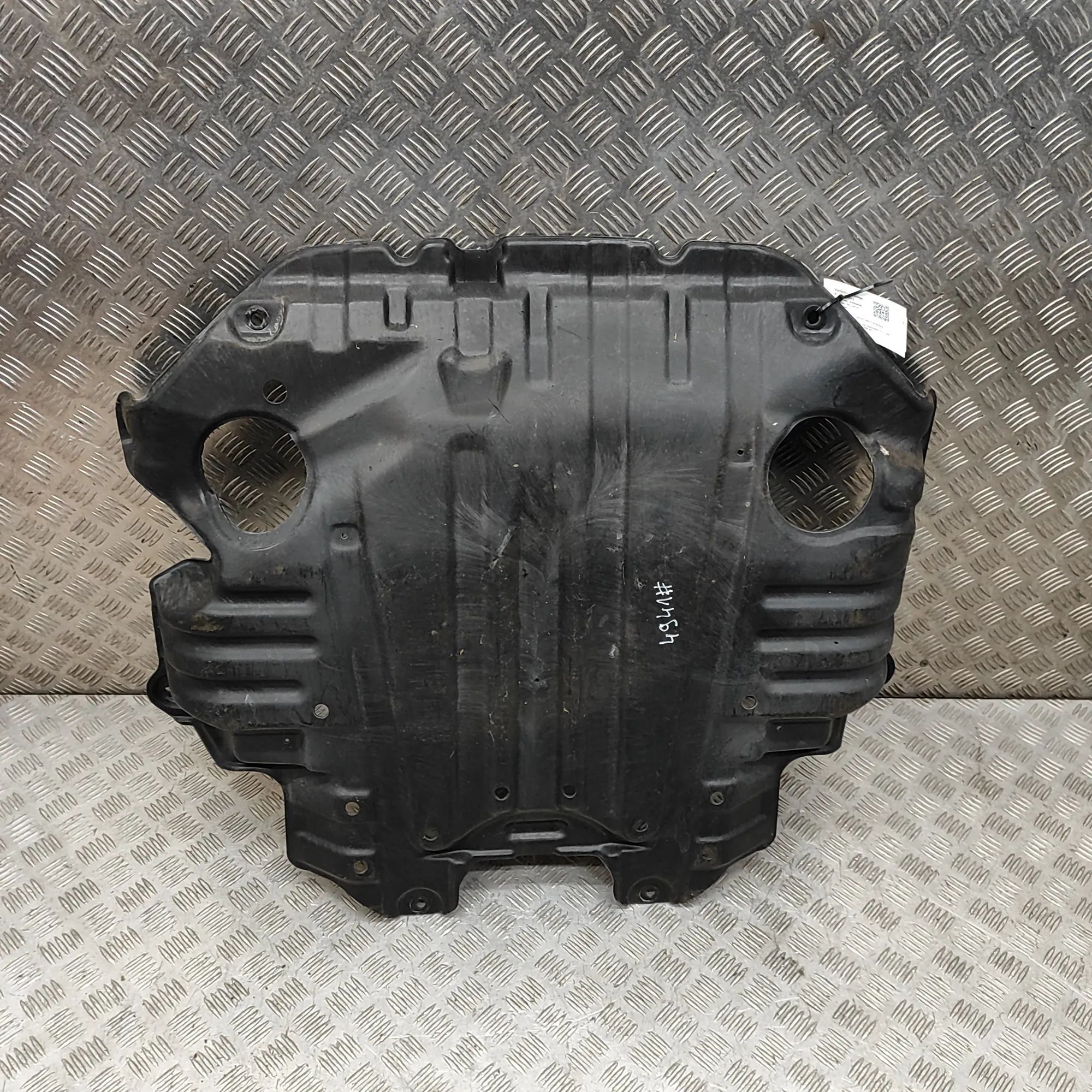 Toyota Hiace (H100) Moottori muovikansi Engine cover — TOYOTA HIACE (IV Minibus / passe...