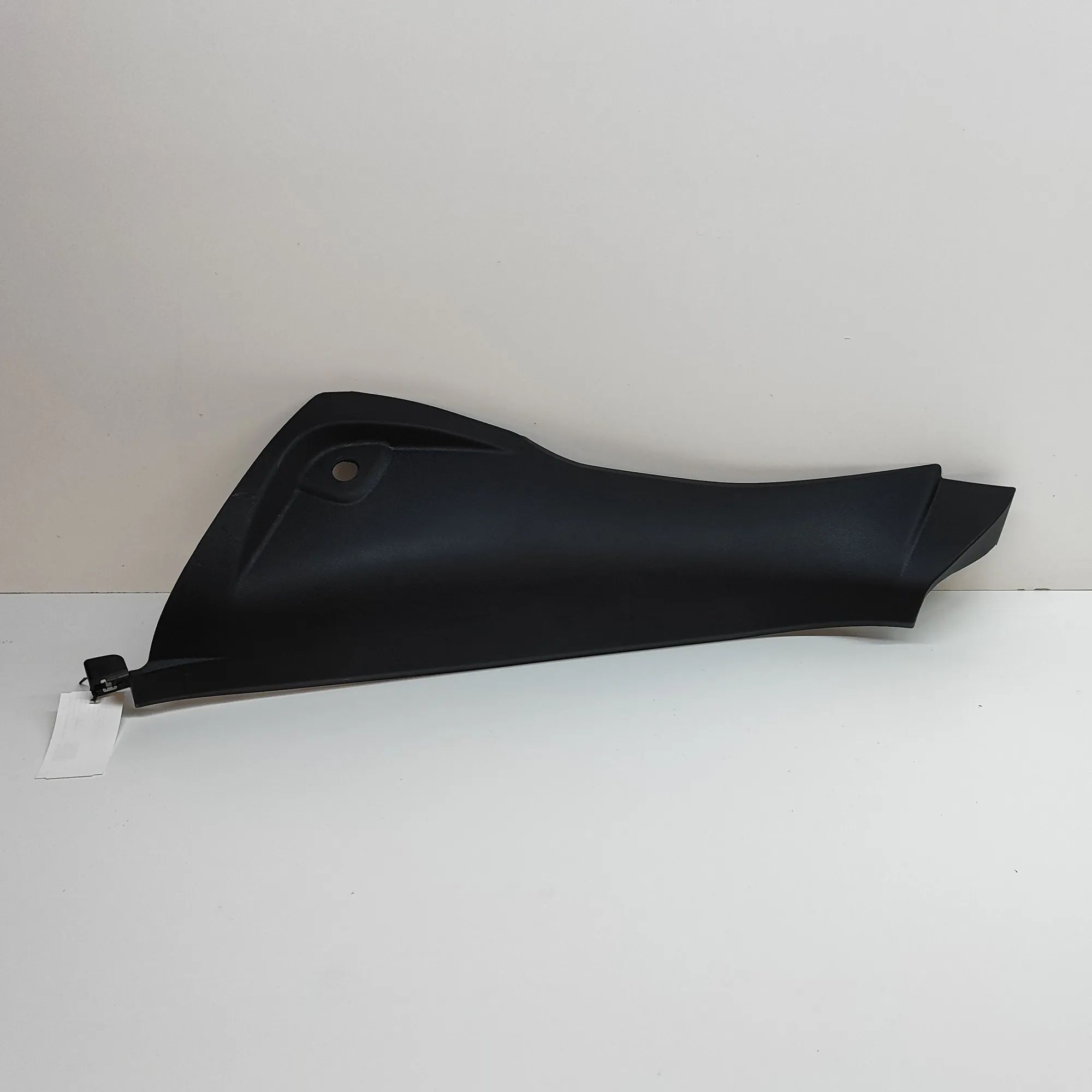 BMW X5 (G05) Rear Left Pillar Trim Rear Left Pillar Trim — BMW X5 (G05) (2018-...)...