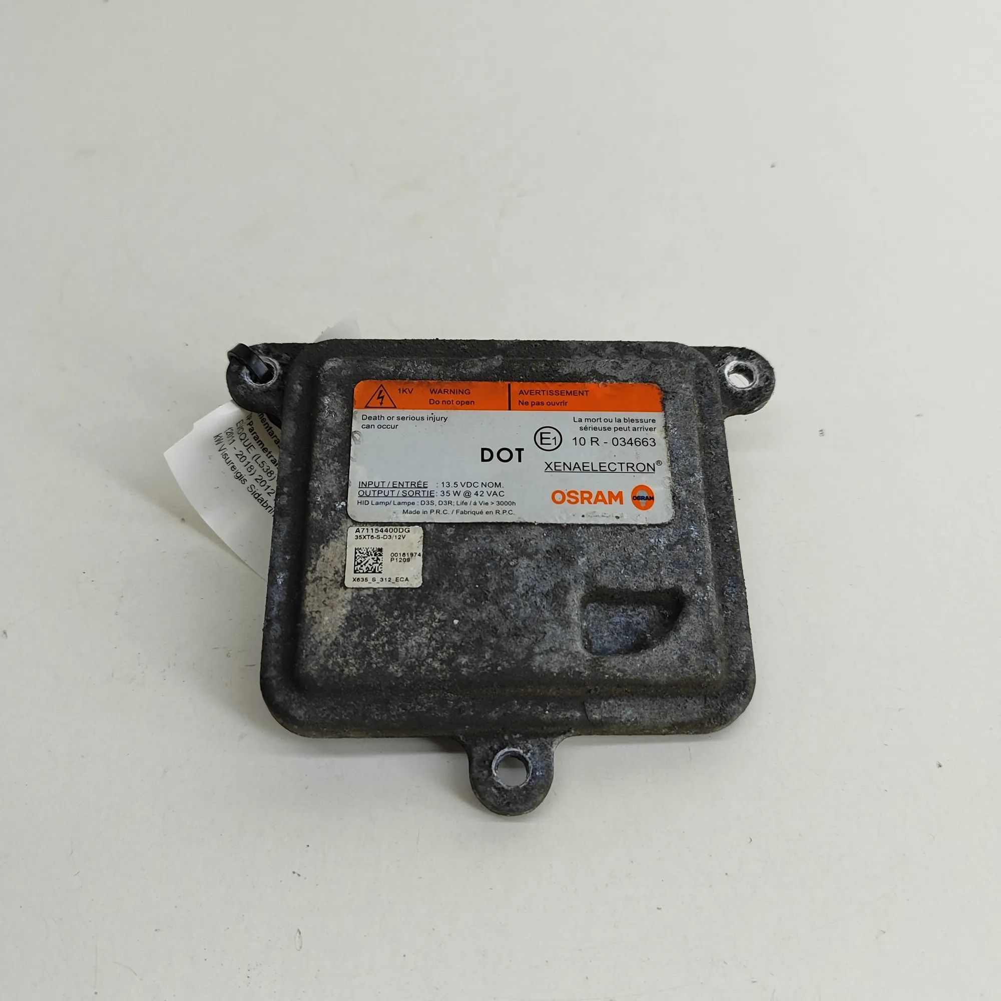Land Rover Range Rover Evoque Xenon Light Control Unit Xenon Light Control Unit — LAND ROVER RANGE ROV...