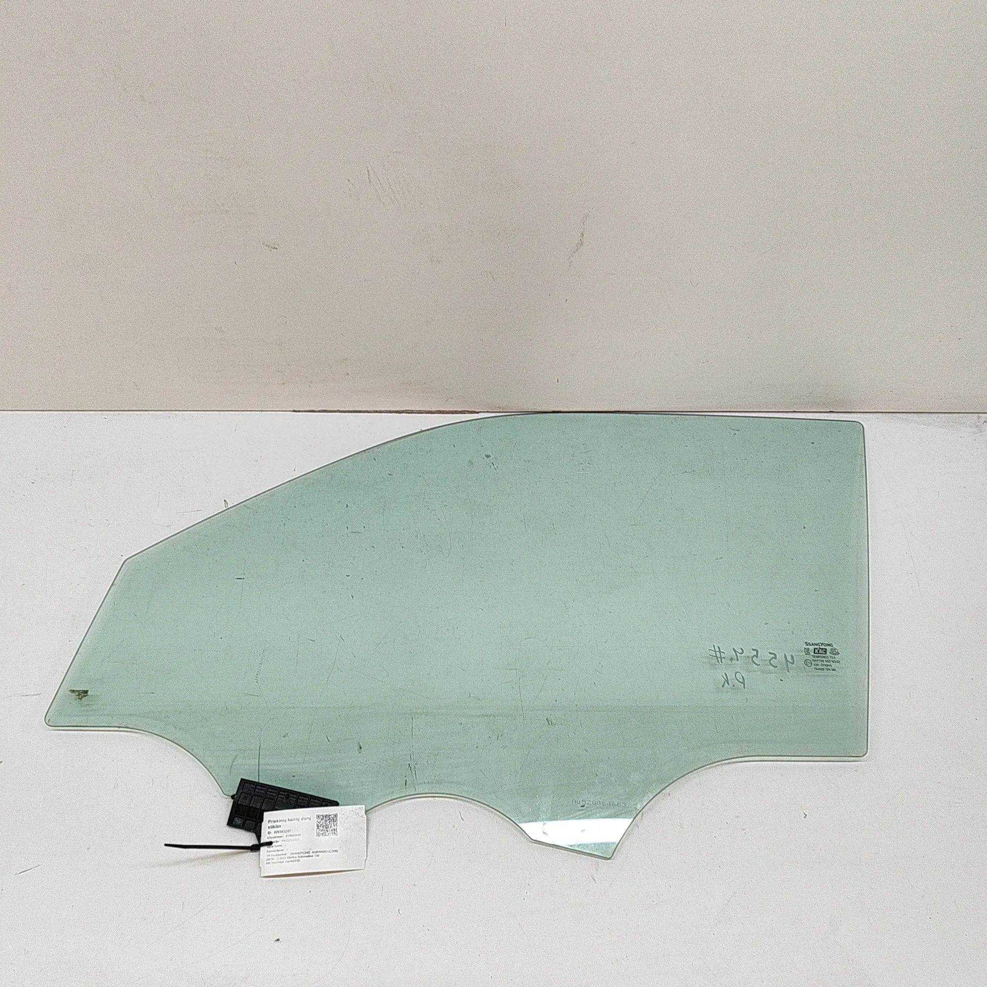 Ssangyong Korando Front Left Door Window Front Left Door Window — SSANGYONG KORANDO (C30...