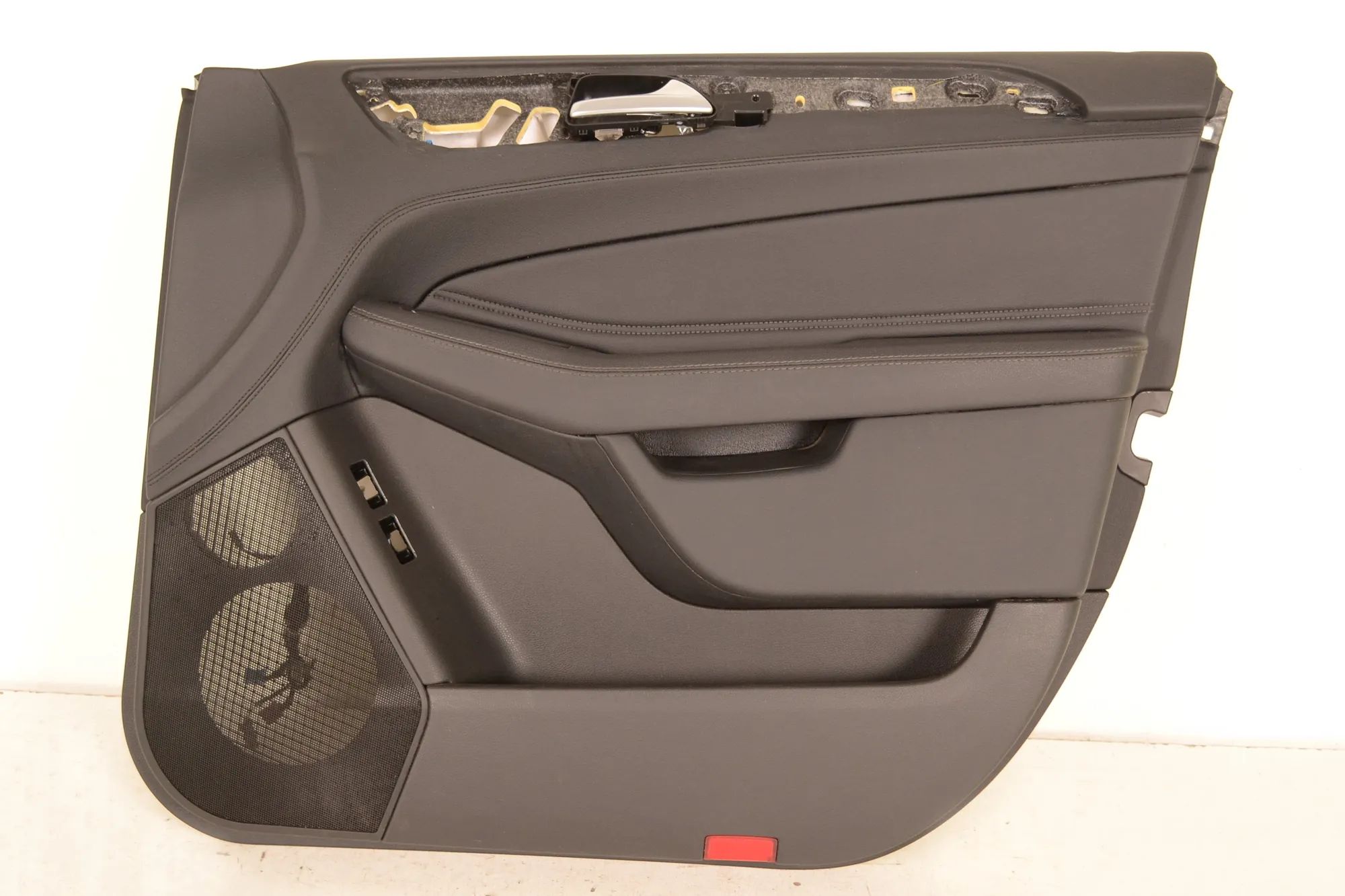 Mercedes-Benz GL / GLS (X166) Front Right Door Panel Front Right Door Panel — MERCEDES BENZ GLS (X16...