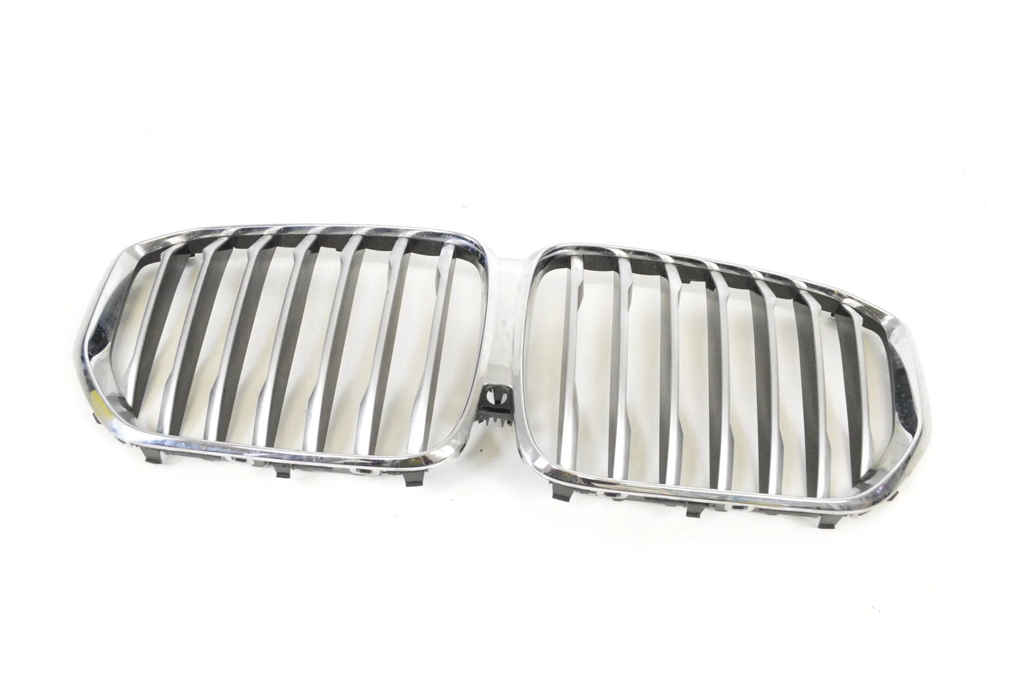 BMW X5 (G05) Upper grille — front Upper grille — front — BMW X5 (G05) (2018-...) ...