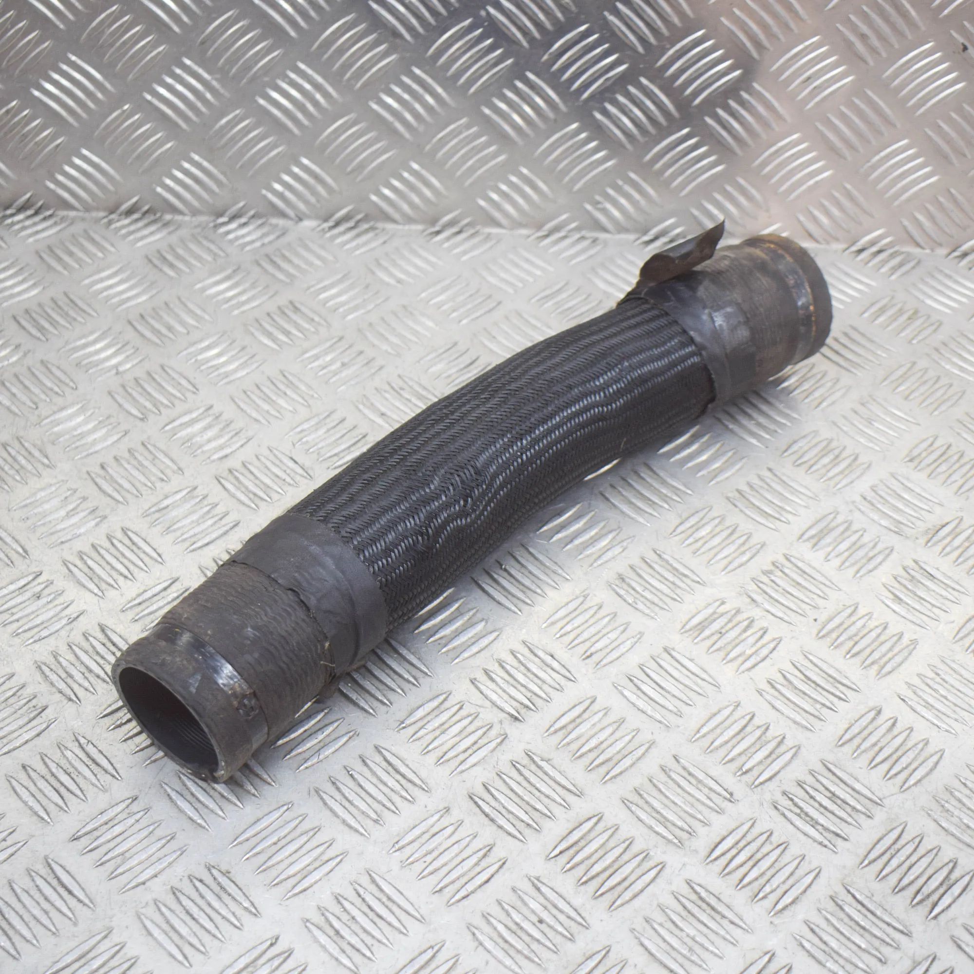 Maserati Quattroporte Intercooler Hose Pipe Intercooler Hose Pipe — MASERATI QUATTROPORTE (...
