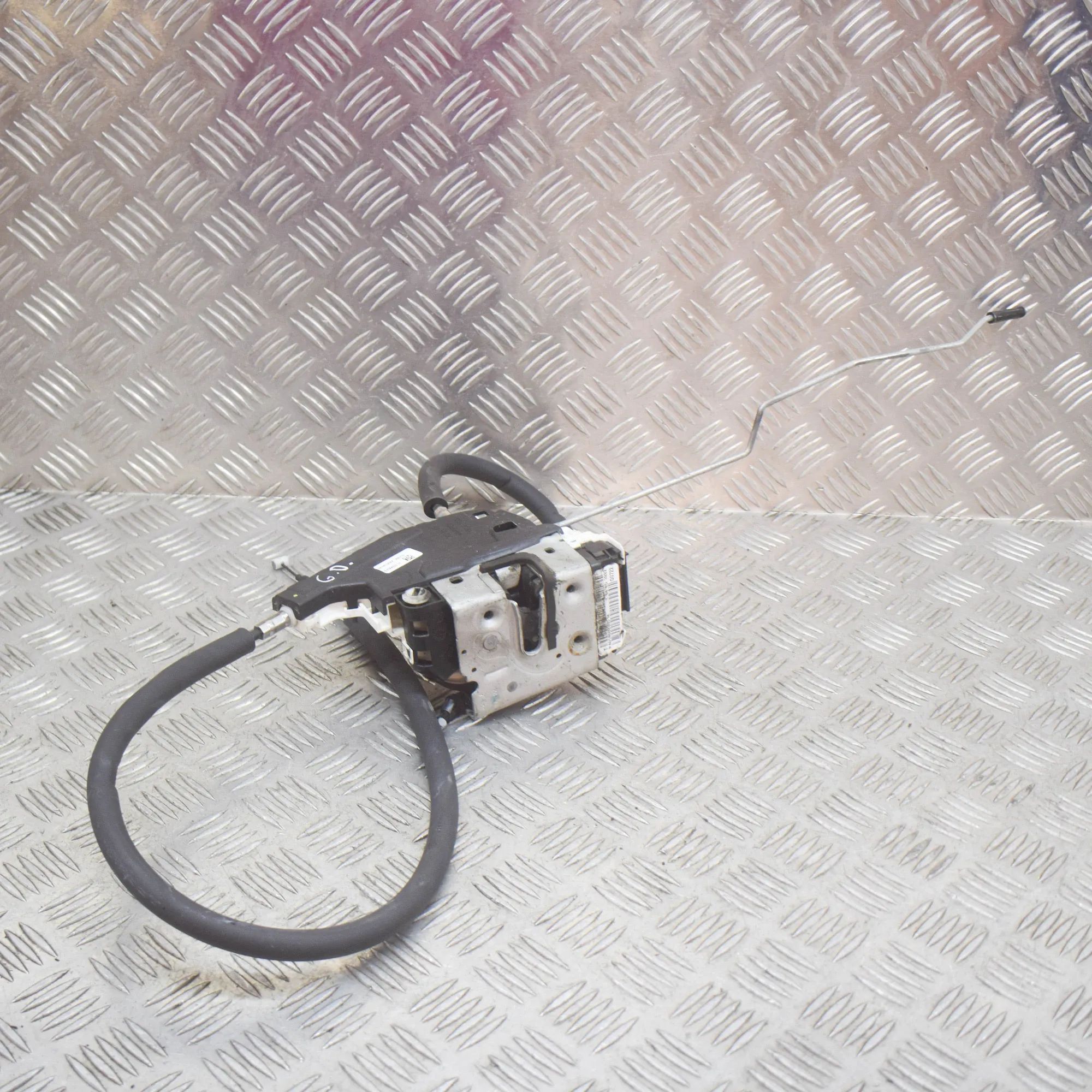 Maserati Quattroporte Door lock — rear right Door lock — rear right — MASERATI QUATTROPORTE ...