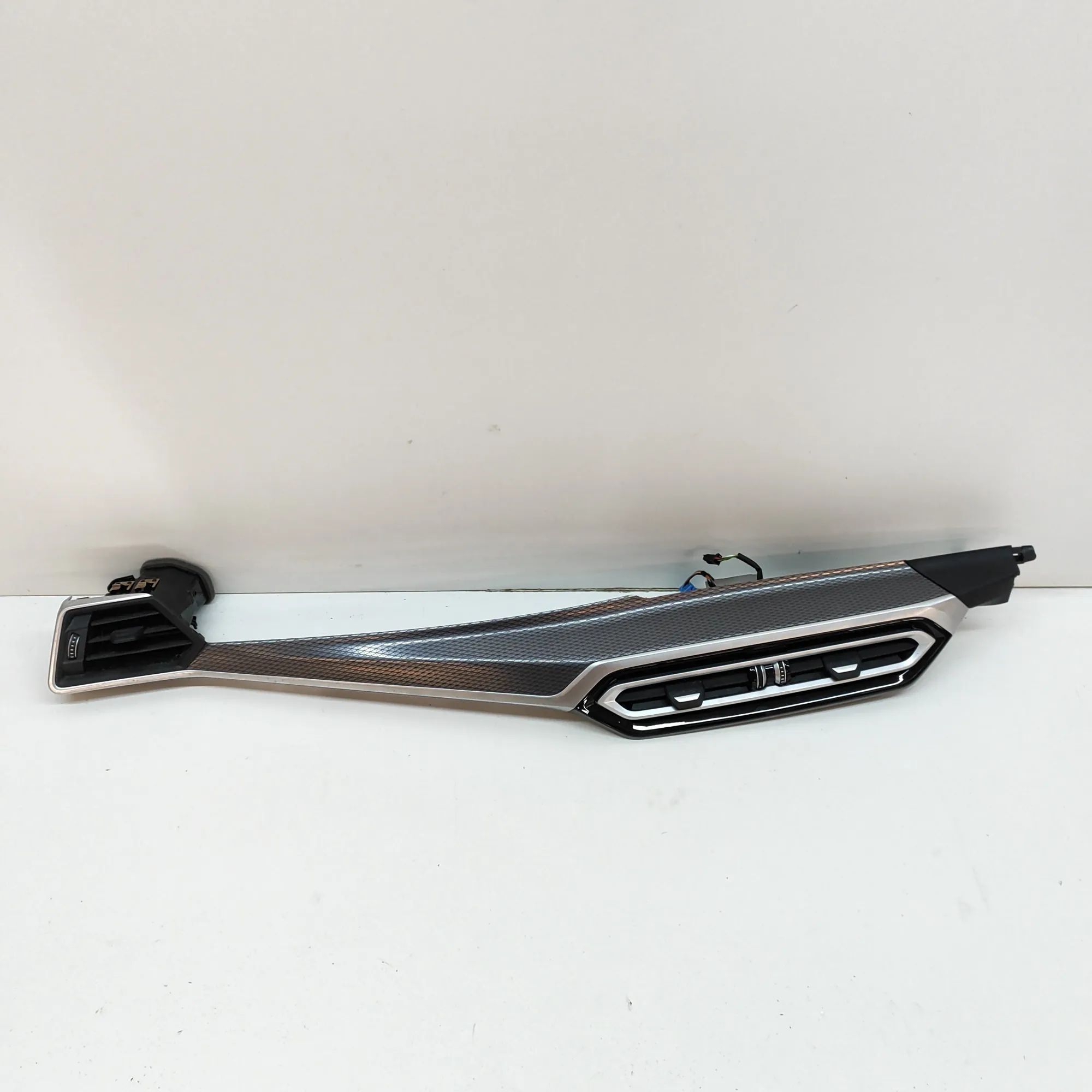 BMW i4 (G26) Dashboard Trim Dashboard trim — BMW I4 (G26) (2022-...) — 9625...