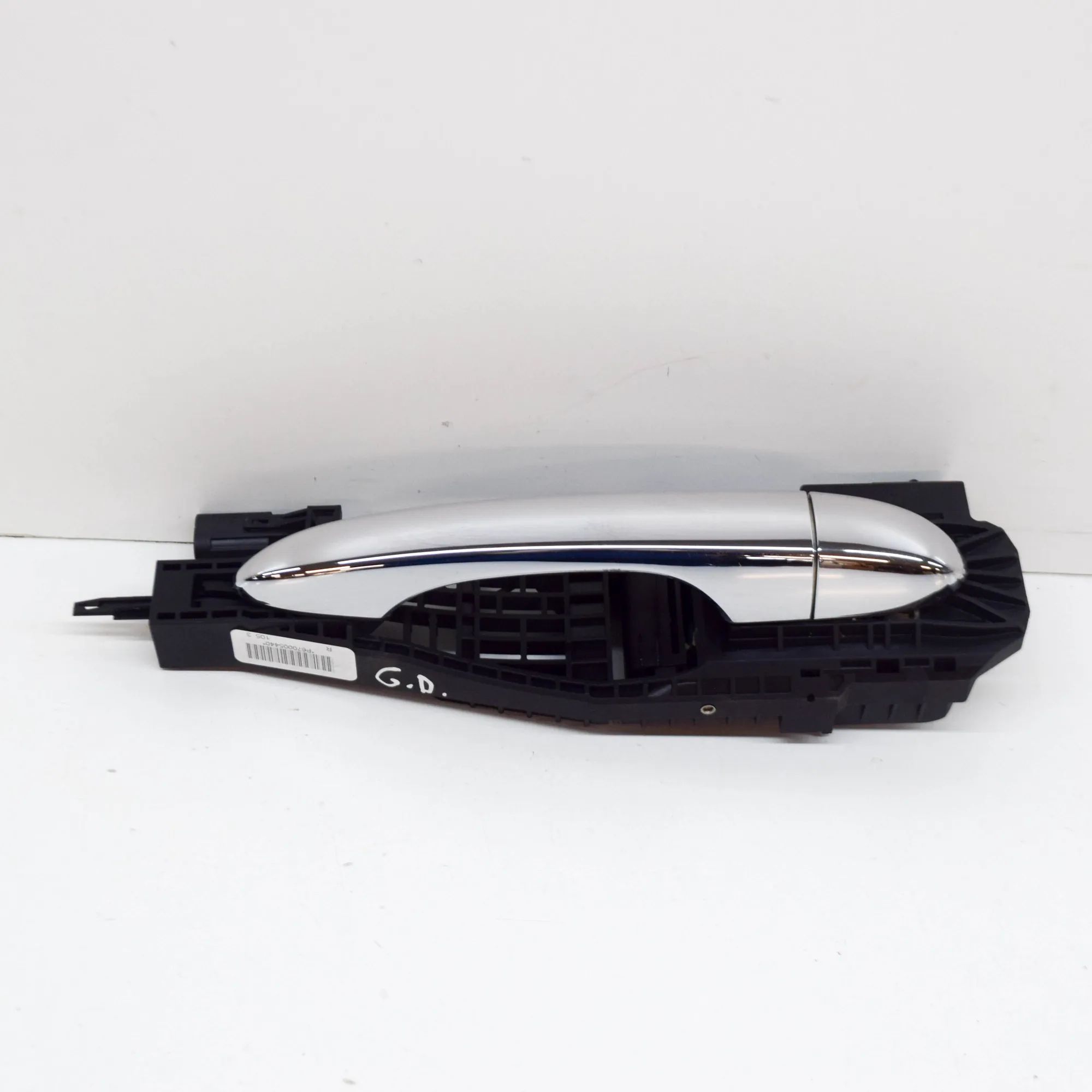 Maserati Quattroporte Exterior door handle — rear right Exterior door handle — rear right — MASERATI QU...