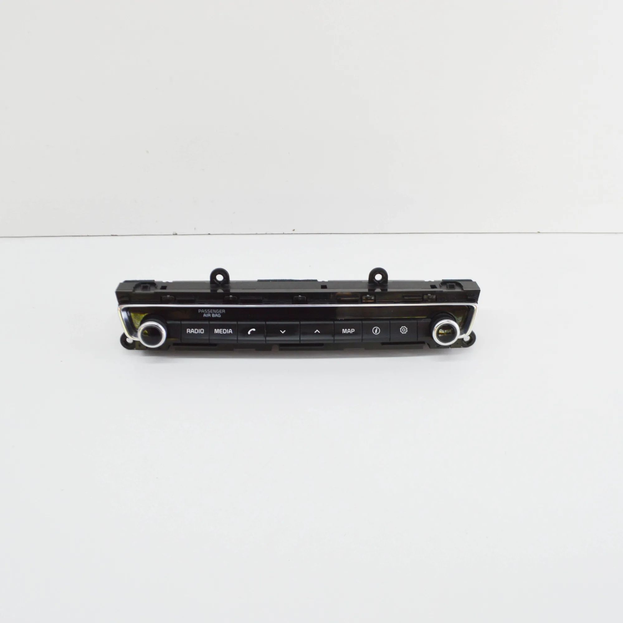 Kia Optima (JF) Audio player buttons