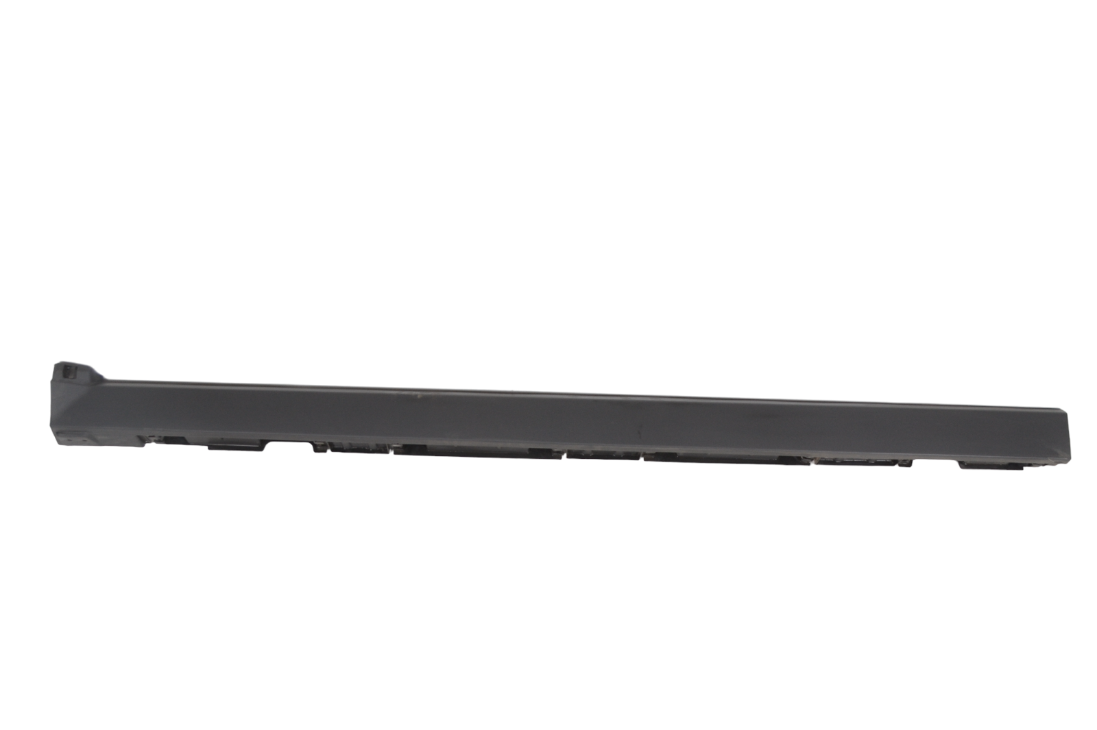 Land Rover Range Rover Velar Right Side Plastic Sideskirt Cover Right Side Plastic Sideskirt Cover — LAND ROVER...