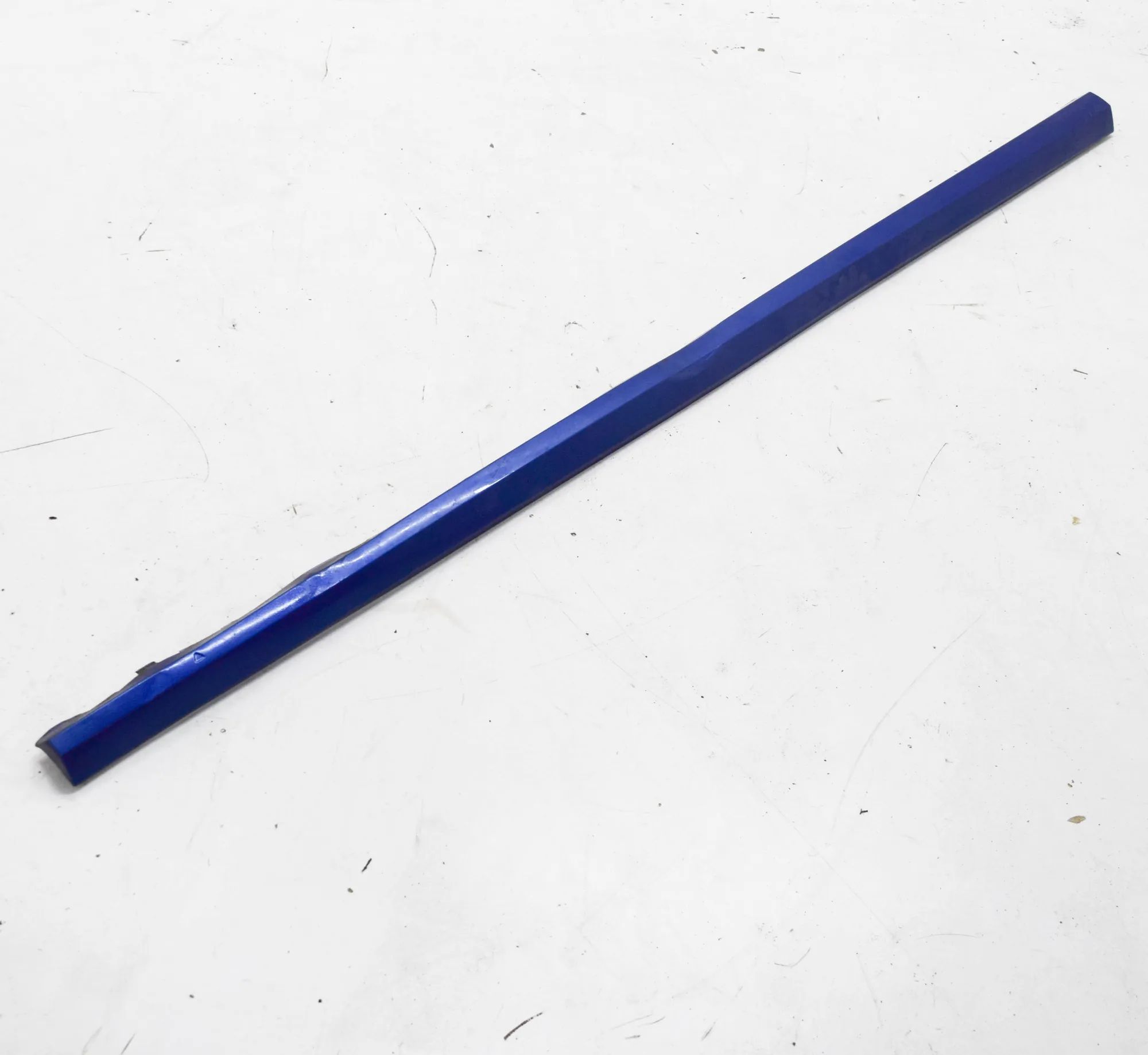 Audi A1 (8X) Right Side Plastic Sideskirt Cover Right Side Plastic Sideskirt Cover — AUDI A1 (8...