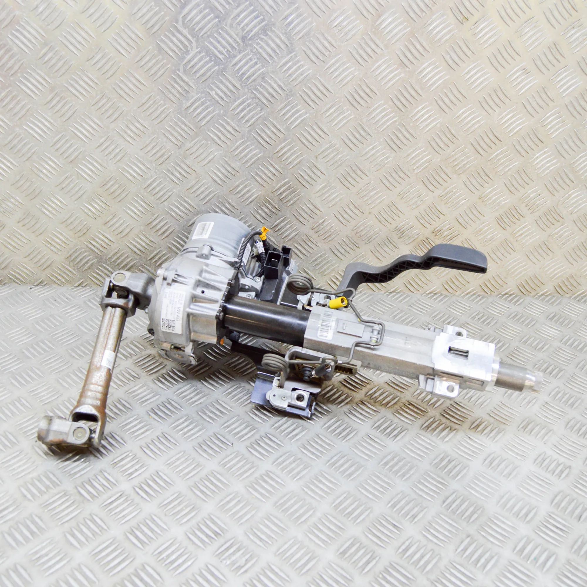 Audi A1 (8X) Steering Column Mechanism Steering Column Mechanism — AUDI A1 (8X1, 8XK) ...