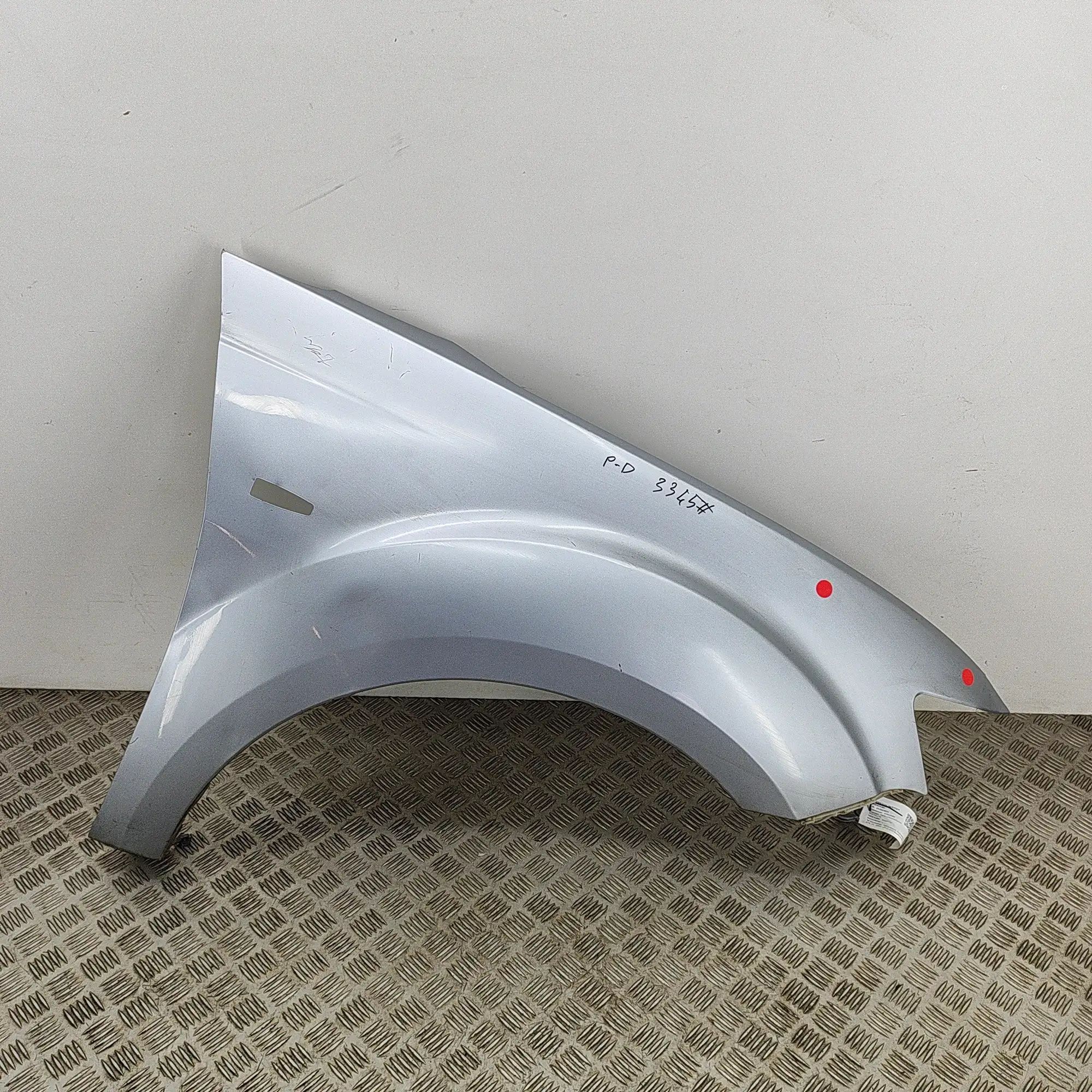 Mitsubishi Outlander Front Right Fender Front Right Fender — MITSUBISHI OUTLANDER (II C...