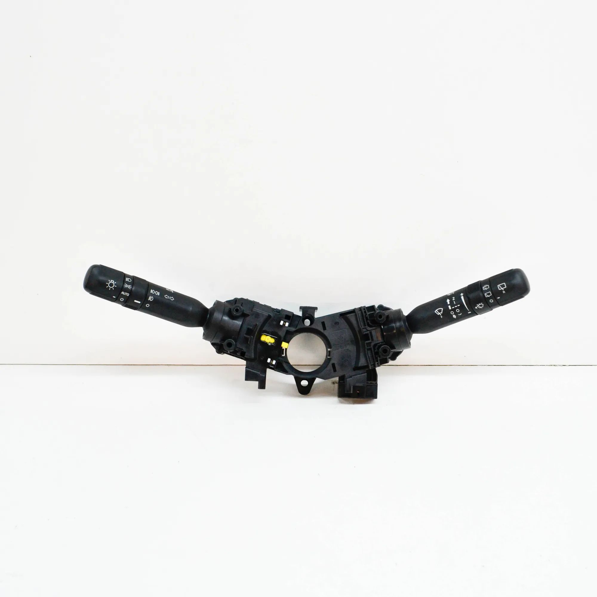 Kia Picanto (JA) Indicator Wiper Stalk Switch Indicator Wiper Stalk Switch — KIA PICANTO (III...