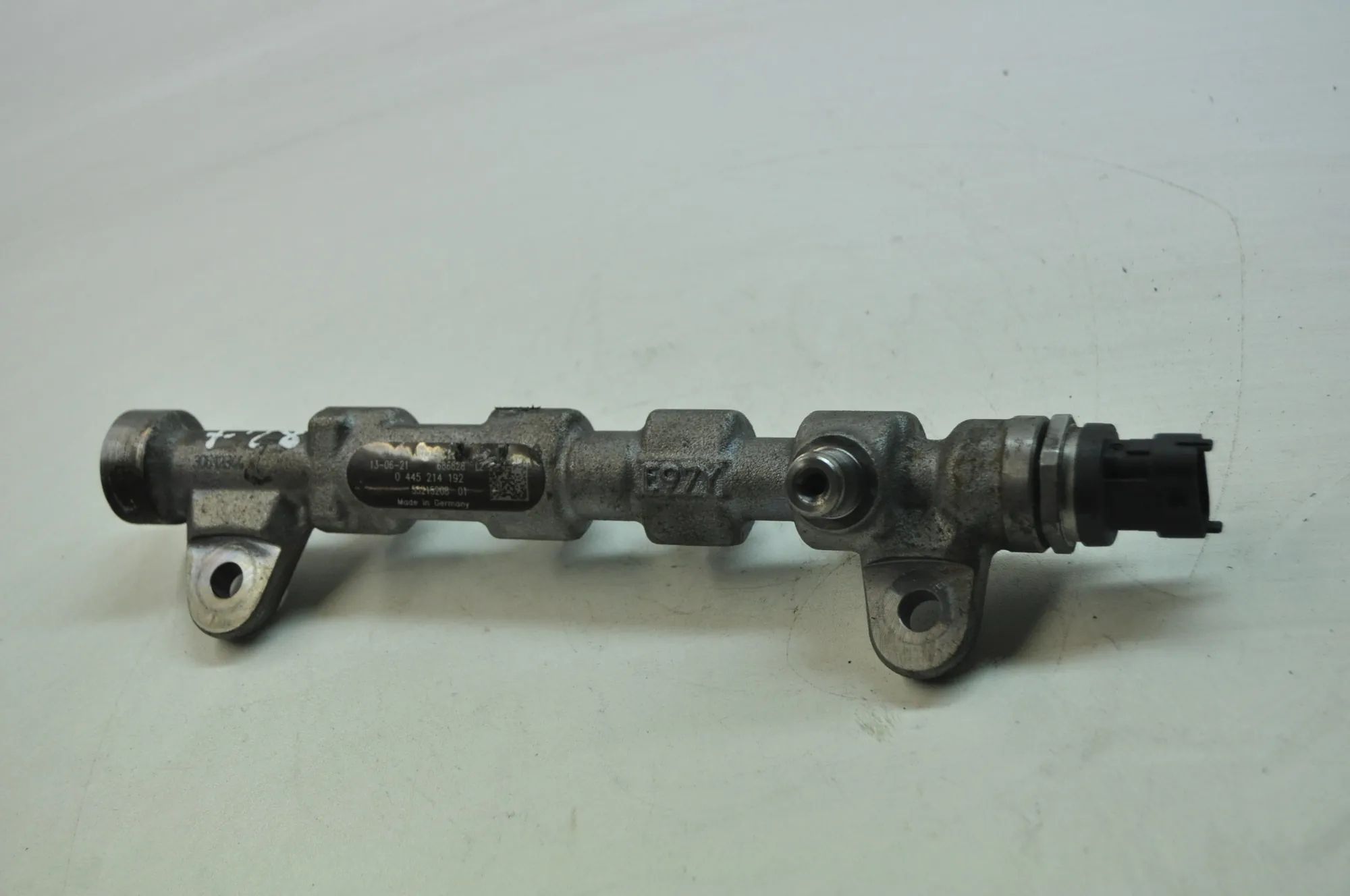 Alfa-Romeo Giulietta (940) Fuel Rail Fuel rail — ALFA ROMEO GIULIETTA (940_) (2010-2...