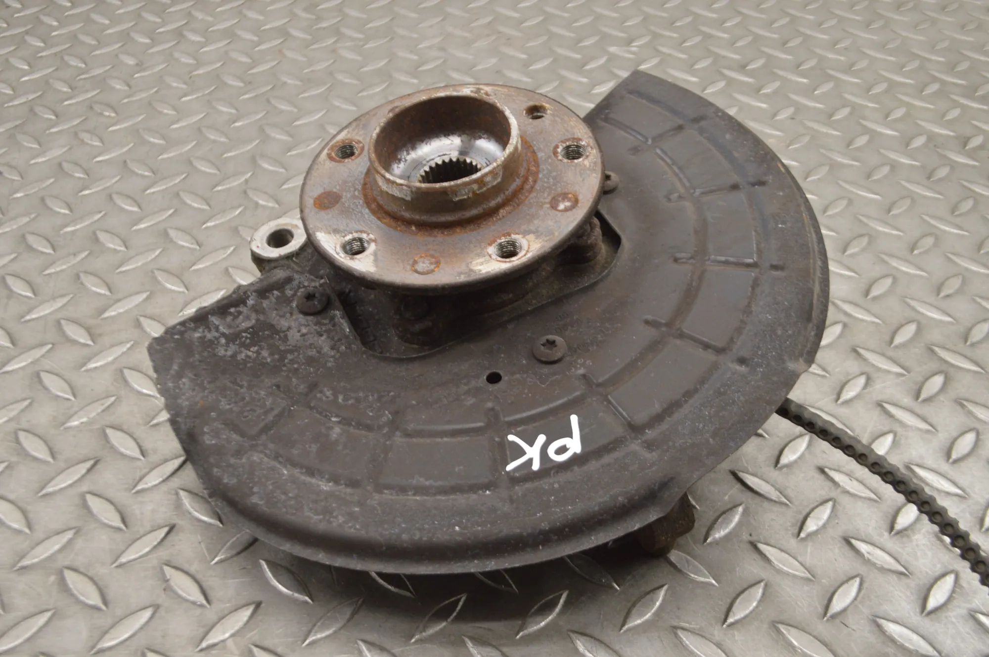Jeep Renegade Front Left Wheel Hub Front Left Wheel Hub — JEEP RENEGADE (Off-road ...