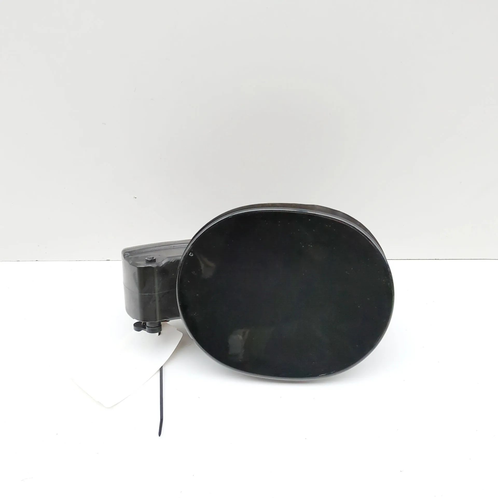 Land Rover Range Rover Sport (L494) Fuel Tank Flap Cap Fuel Tank Flap Cap — LAND ROVER RANGE ROVER SPO...