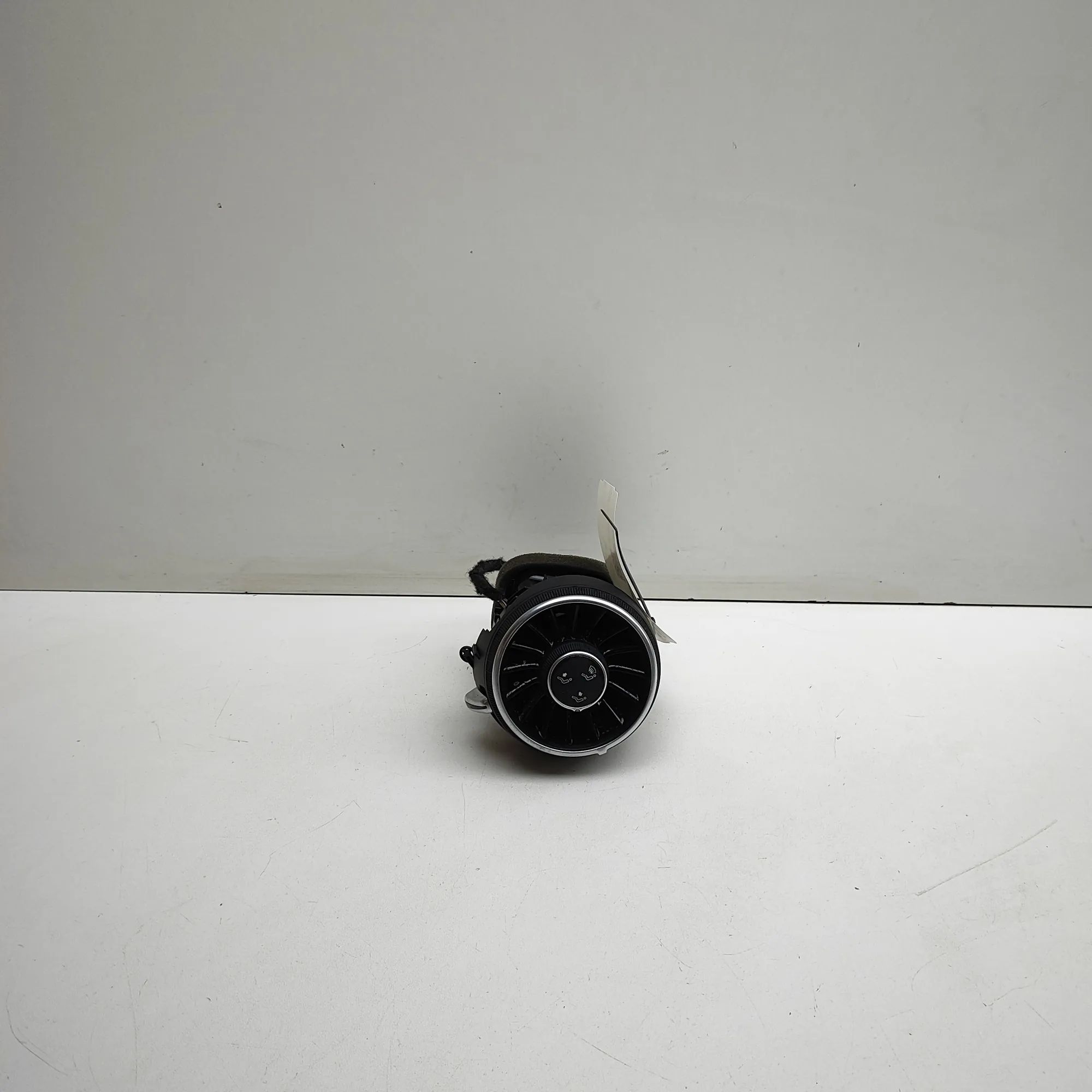 Audi TT (8S) Dashboard Air Vents Dashboard Air Vents — AUDI TT (FV3) (2014-...) ...