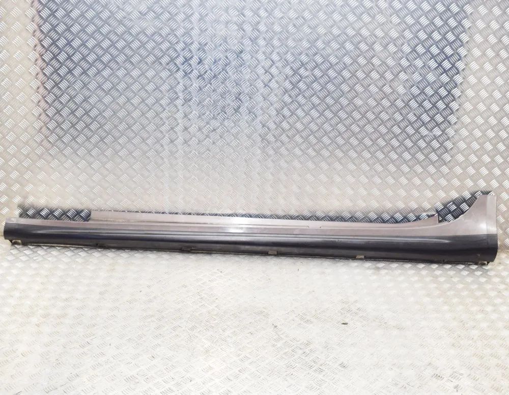 Maserati Ghibli Left Side Plastic Sideskirt Cover Left Side Plastic Sideskirt Cover — MASERATI GH...