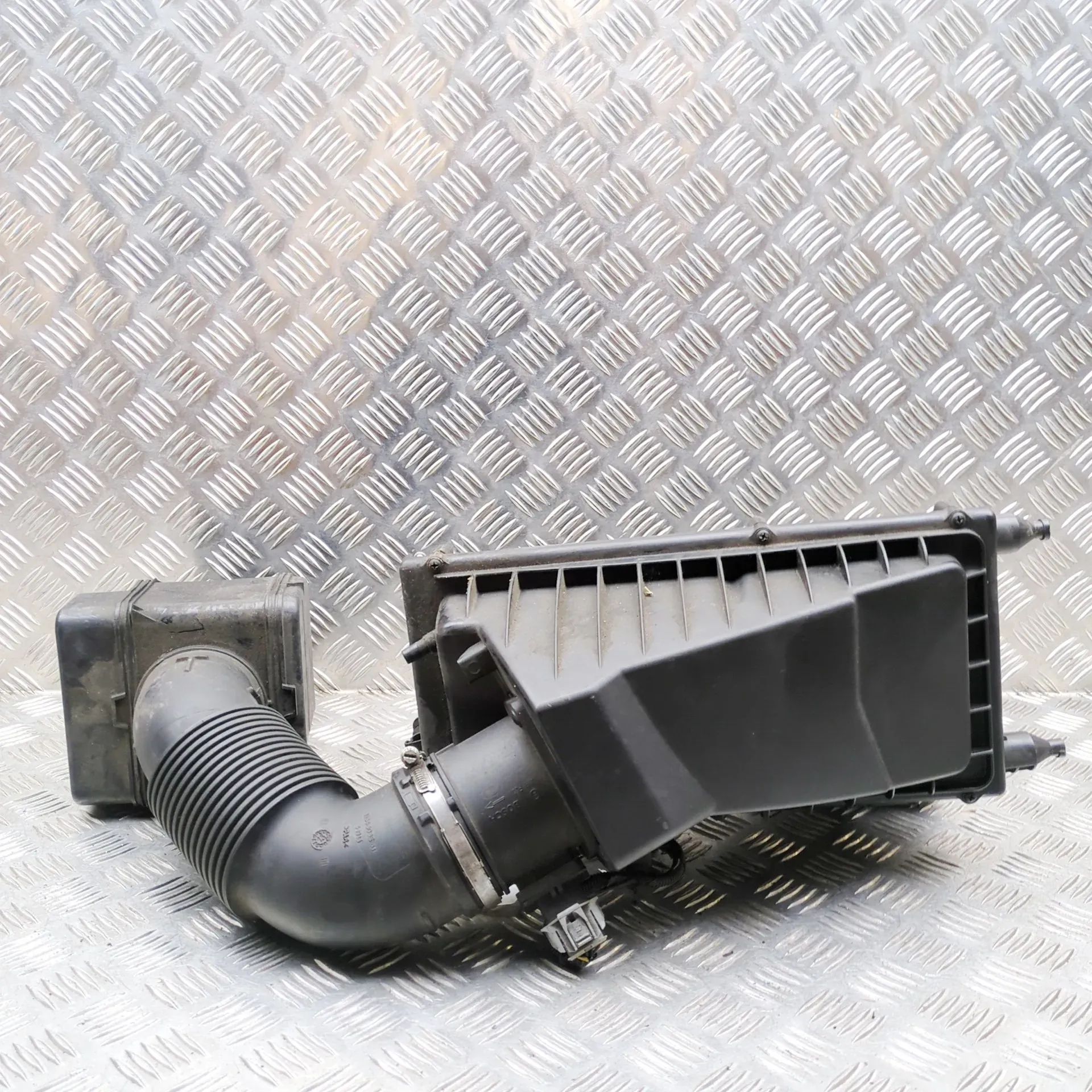 Land Rover Range Rover Sport (L494) Ilmanpuhdistin  Air Filter Box — LAND ROVER RANGE ROVER SPORT (...