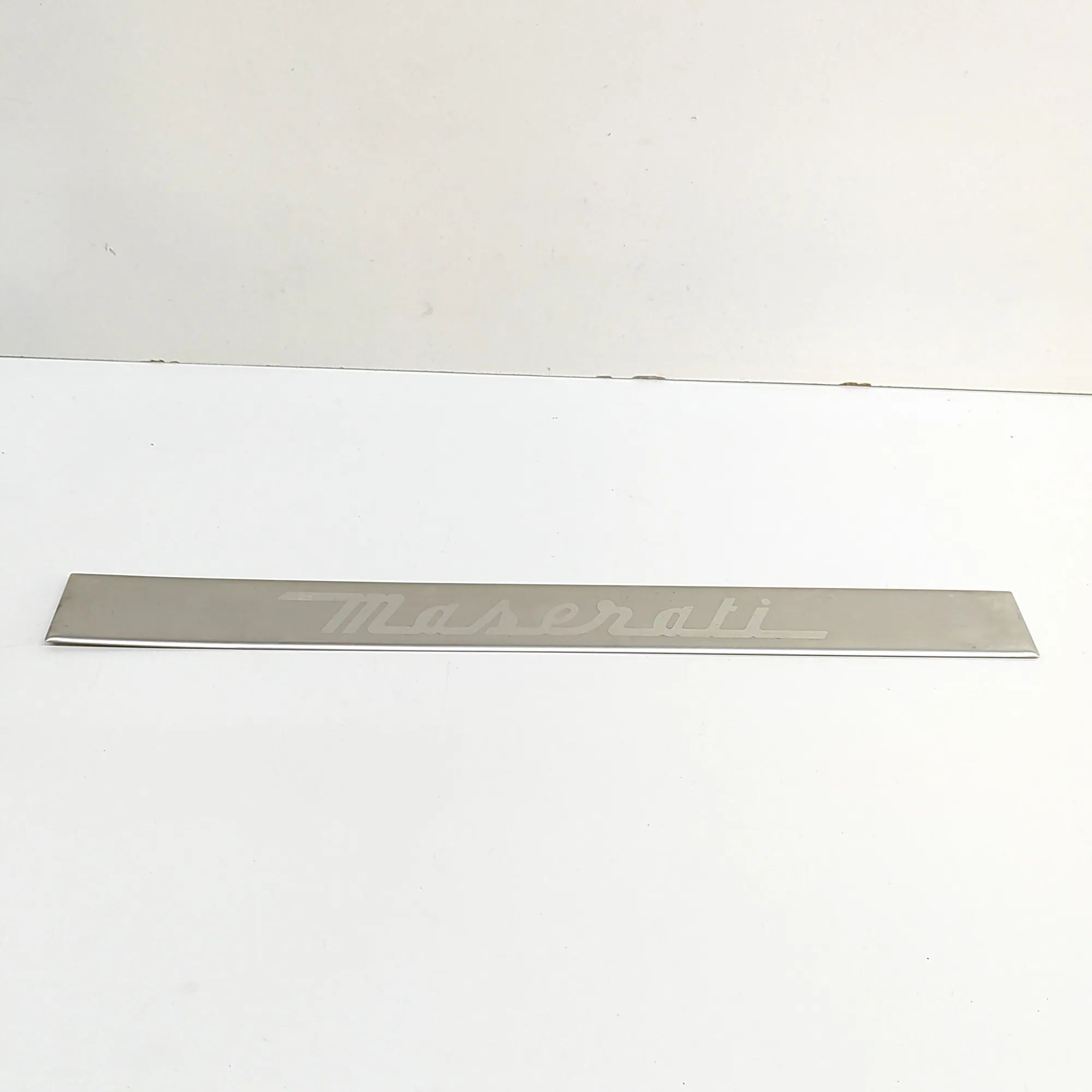 Maserati Ghibli Sill trim — front right Sill trim — front right — MASERATI GHIBLI (M157...