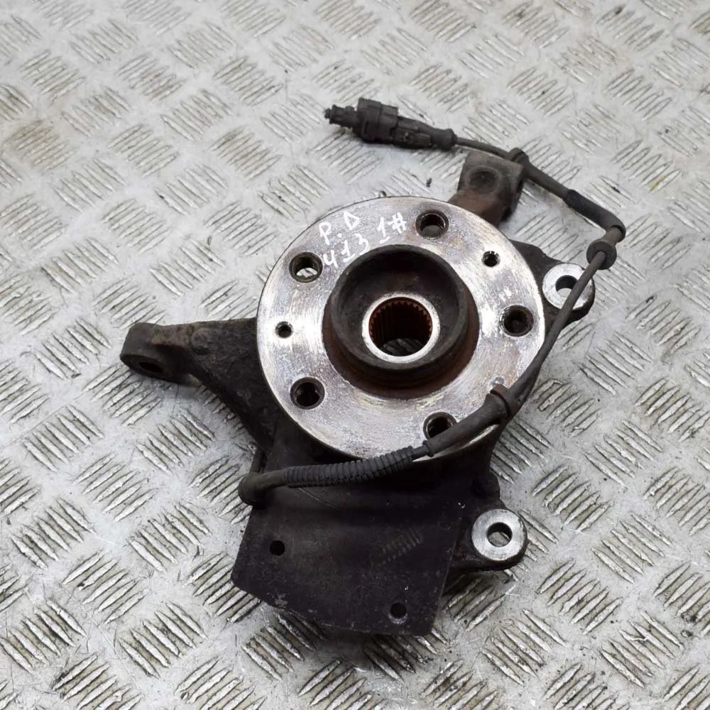 Opel Vivaro (B) Front Right Wheel Hub Front Right Wheel Hub — OPEL VIVARO (Van) (2014...