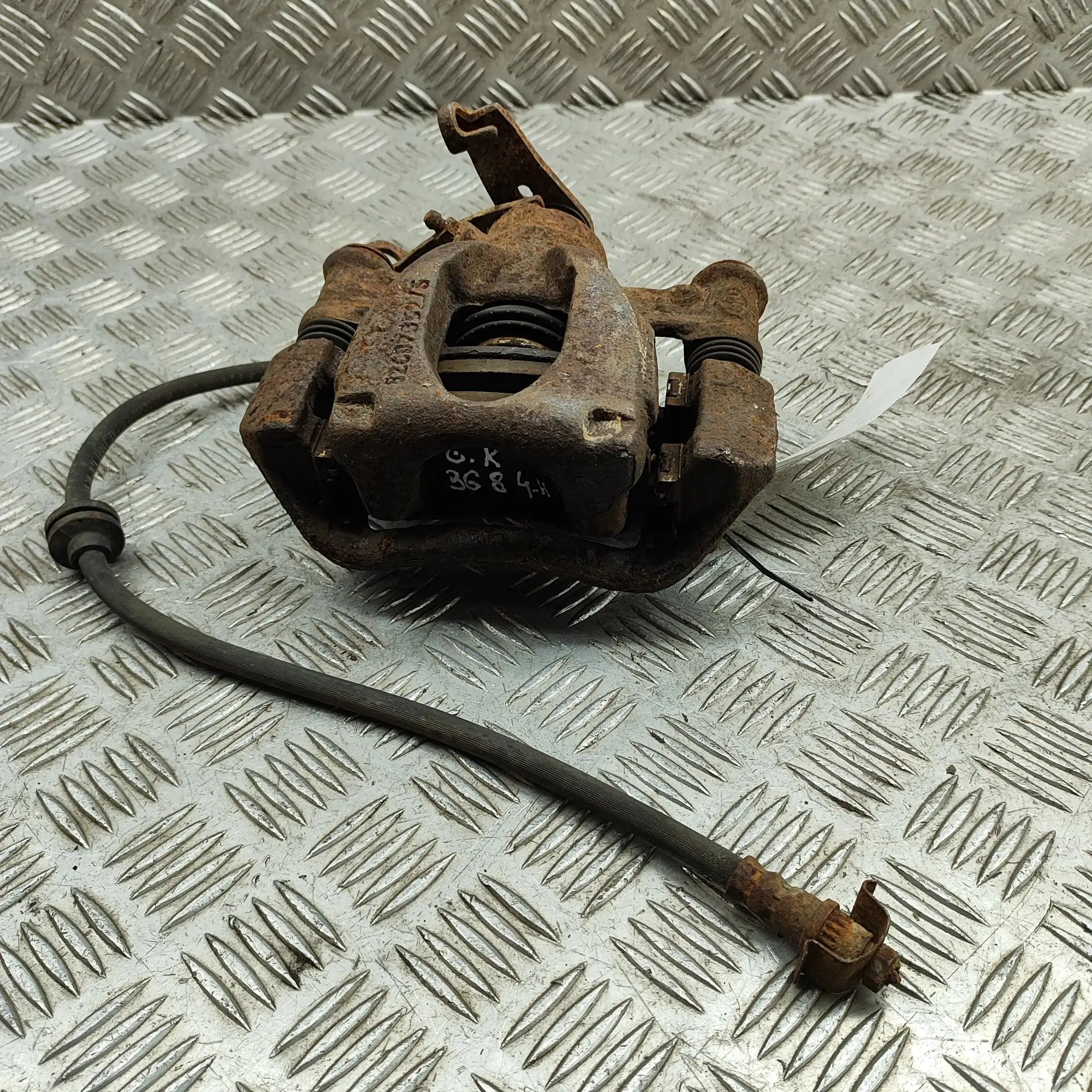 Renault Master Brake caliper — rear left Brake caliper — rear left — RENAULT MASTER (III...