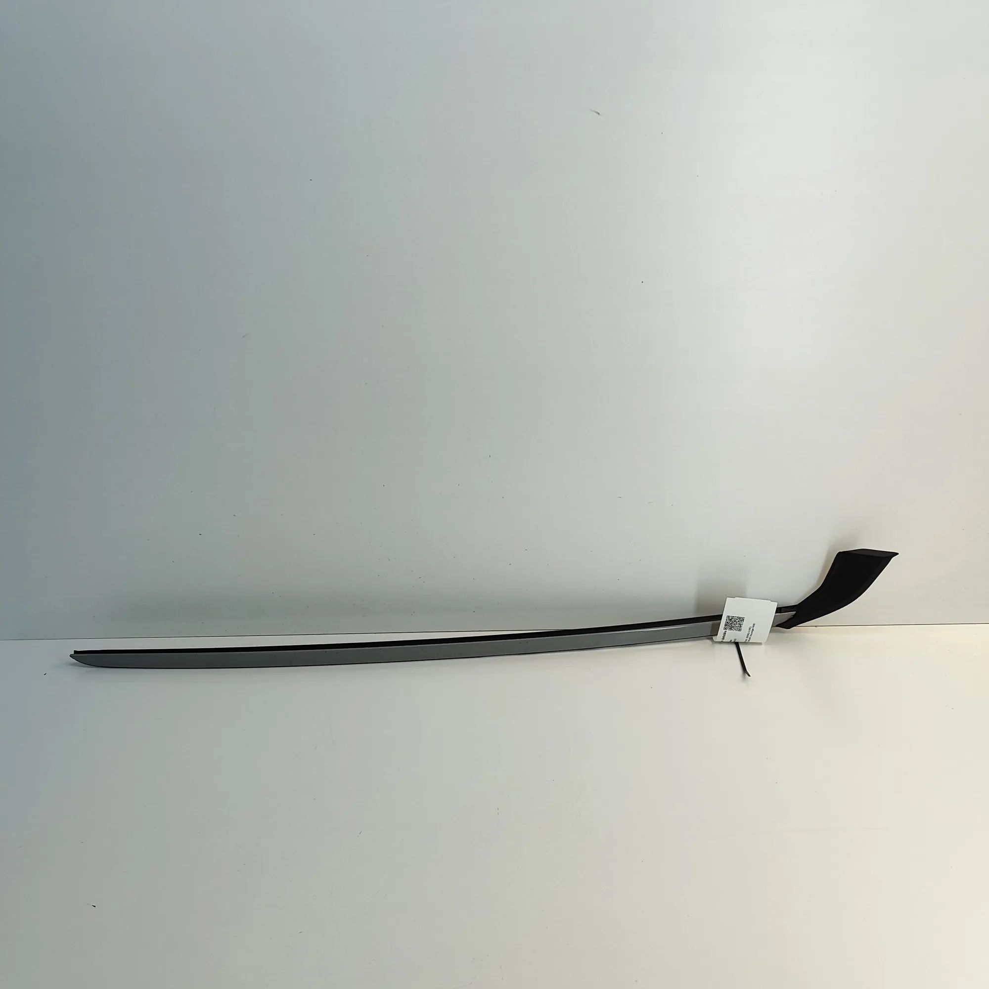 Hyundai Ioniq Windshield Left Vertical Trim Windshield Left Vertical Trim — HYUNDAI IONIQ (...