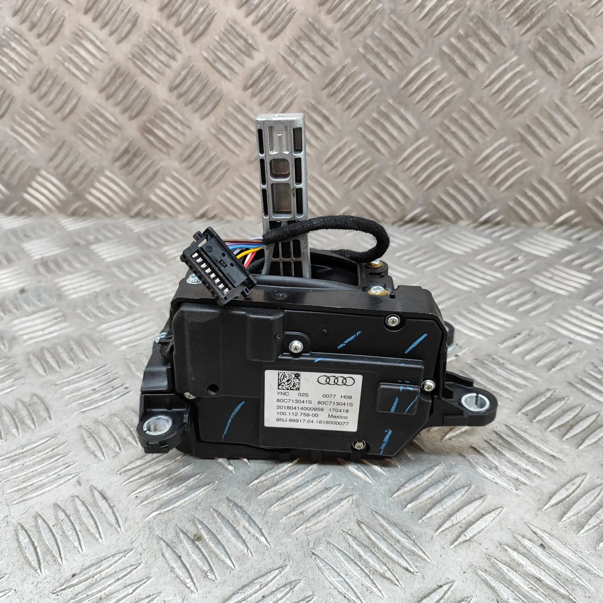 Audi Q5 (FY) Gear Shifting Mechanism Gear Shifting Mechanism — AUDI Q5 (FY) (2016-.....