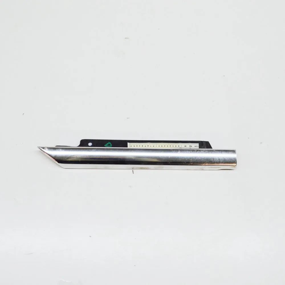 Maserati Quattroporte Door window moulding — front — right Door window moulding — front — right — MASERATI...