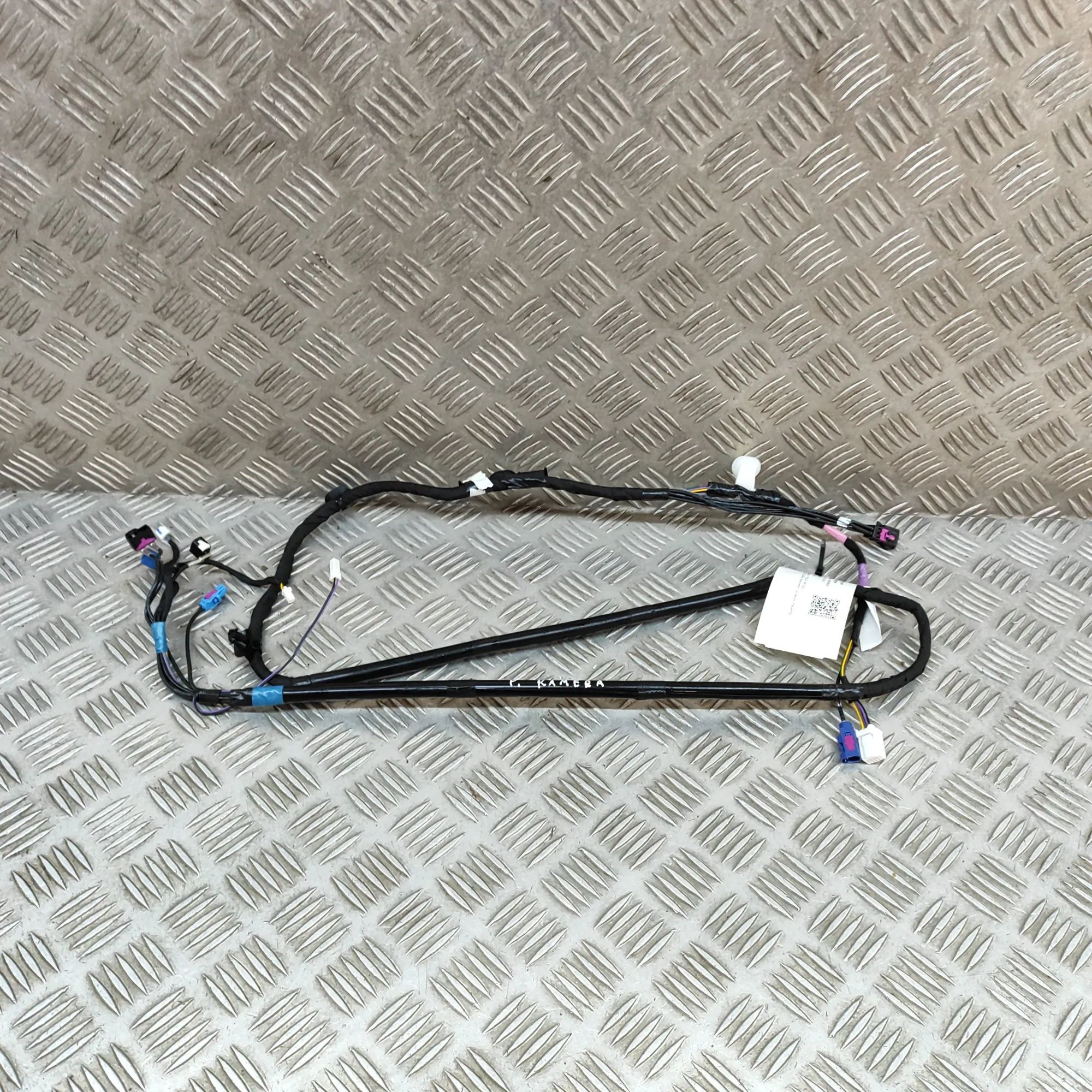 Tesla Model Y Wiring harness Wiring harness — TESLA MODEL Y (2019-...) — 161...