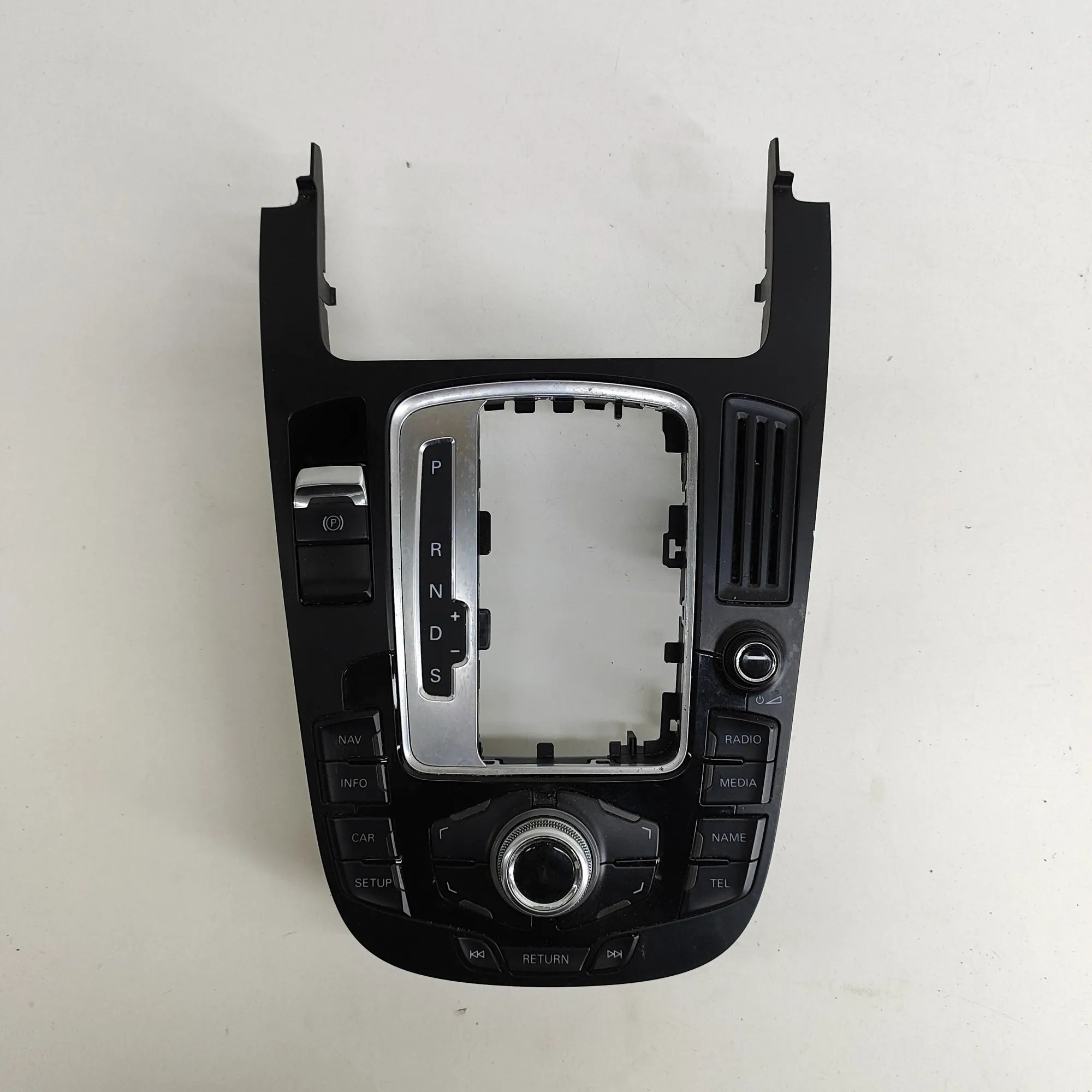 Audi Q5 (8R) Navigation Control Knob Navigation control knob — AUDI Q5 (8R) (2008-20...