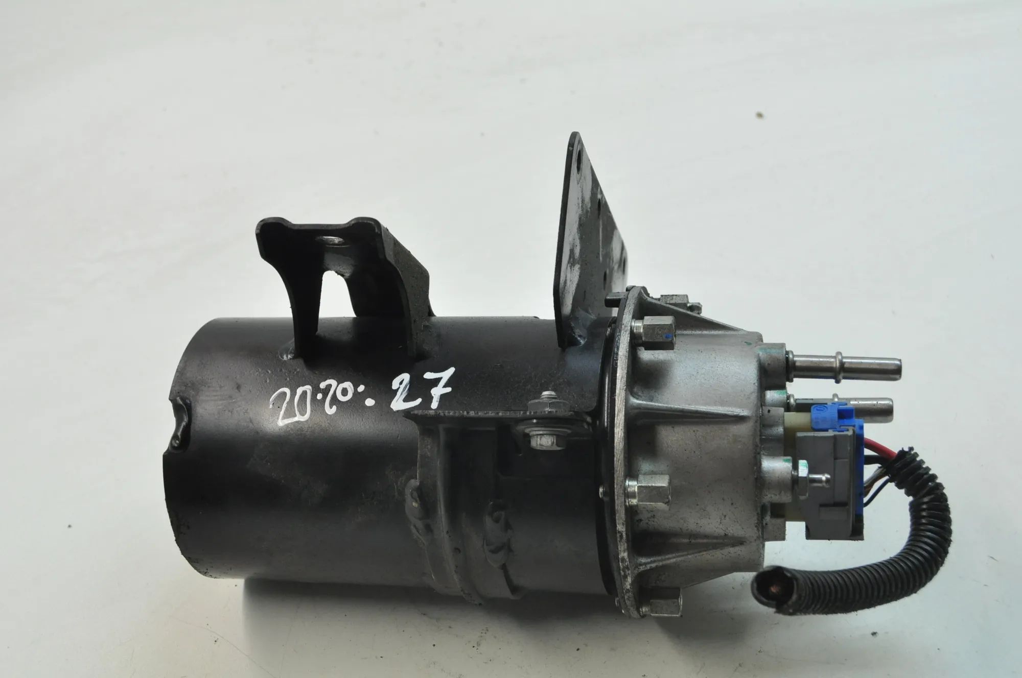 Maserati Levante Корпуса топливного фильтра Fuel filter housing — MASERATI LEVANTE (SUV M16...