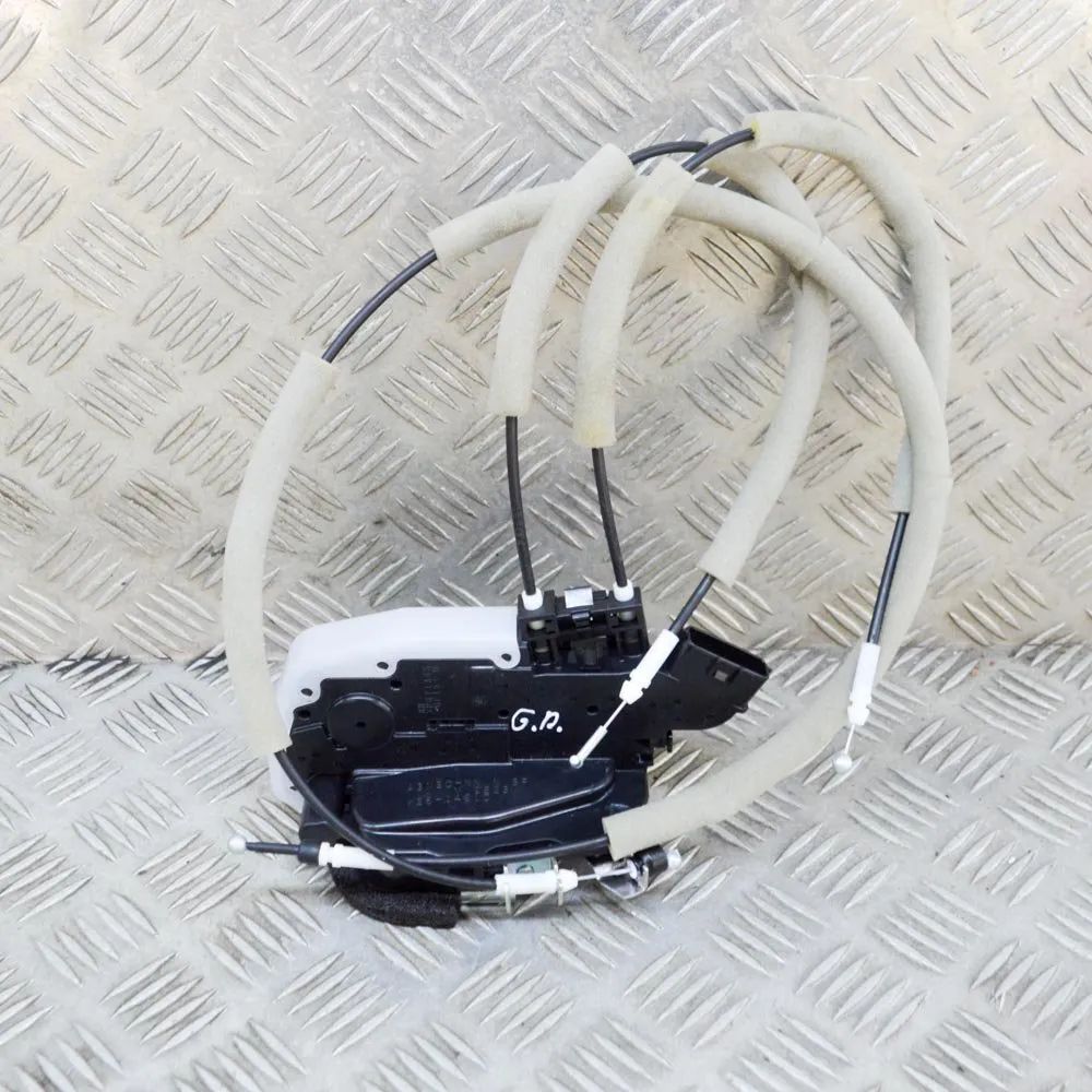Nissan Leaf Door lock — rear right Door lock — rear right — NISSAN LEAF (ZE1) (201...