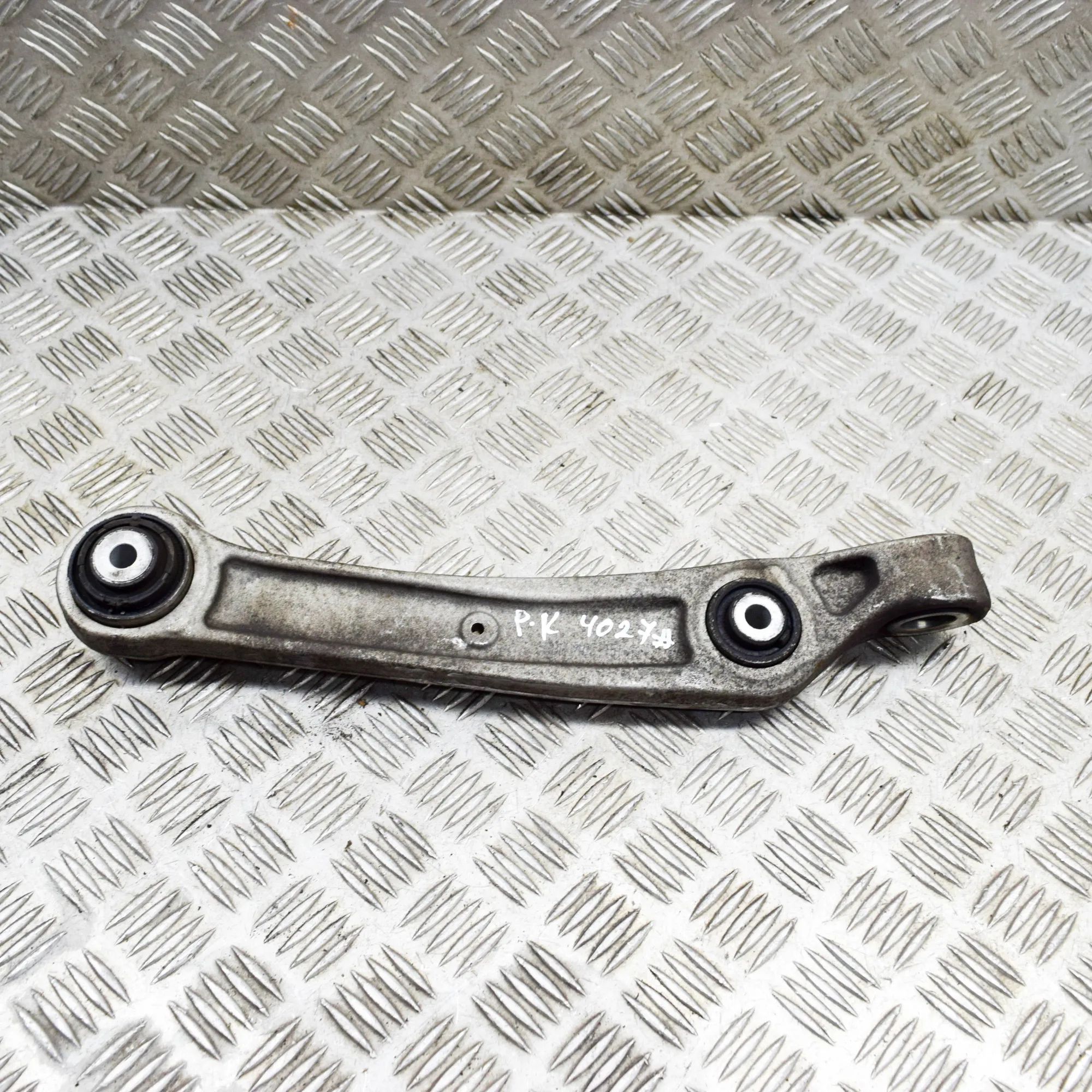 Audi Q5 (FY) Front Left Lower Control Arm Front Left Lower Control Arm — AUDI Q5 (FY) (20...