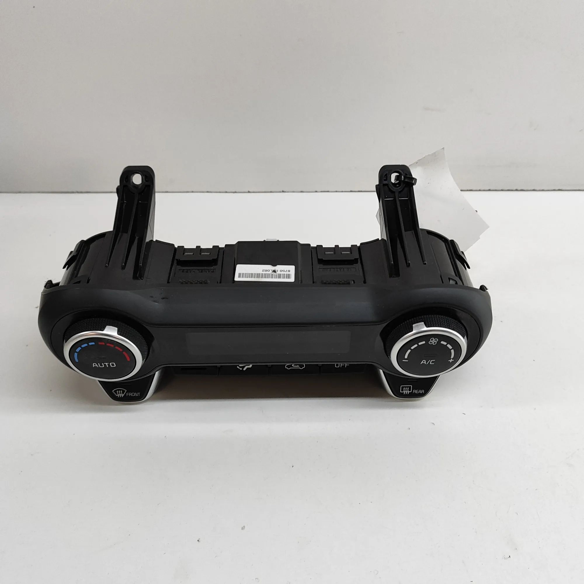 Kia Stonic Climate control unit Climate control unit — KIA STONIC (YB) (2017-.....