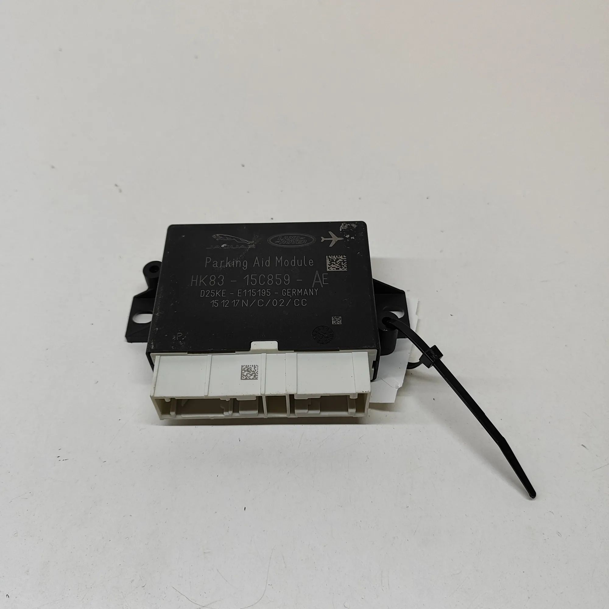 Land Rover Range Rover Velar PDC Parking Sensor Control Unit PDC Parking Sensor Control Unit — LAND ROVER RA...