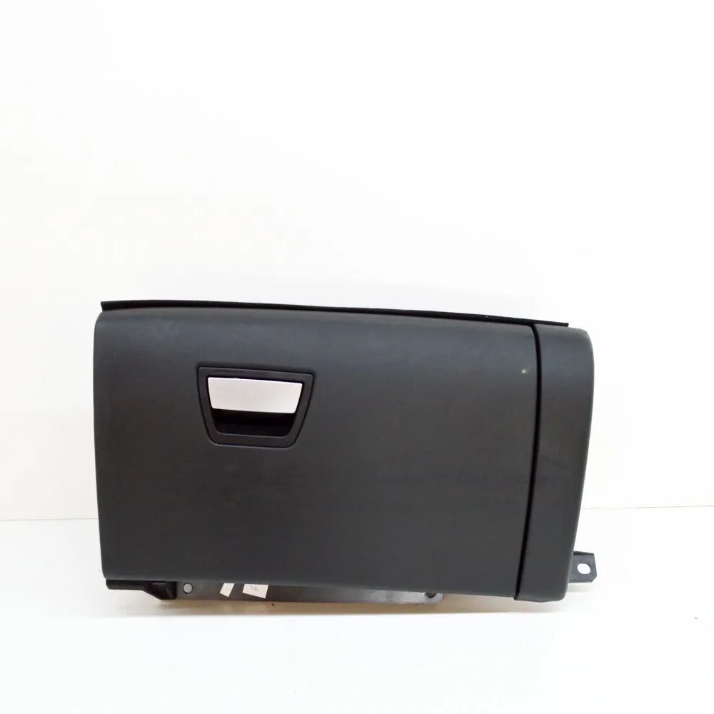 Maserati Ghibli Glove Compartment Glove compartment — MASERATI GHIBLI (M157) (201...
